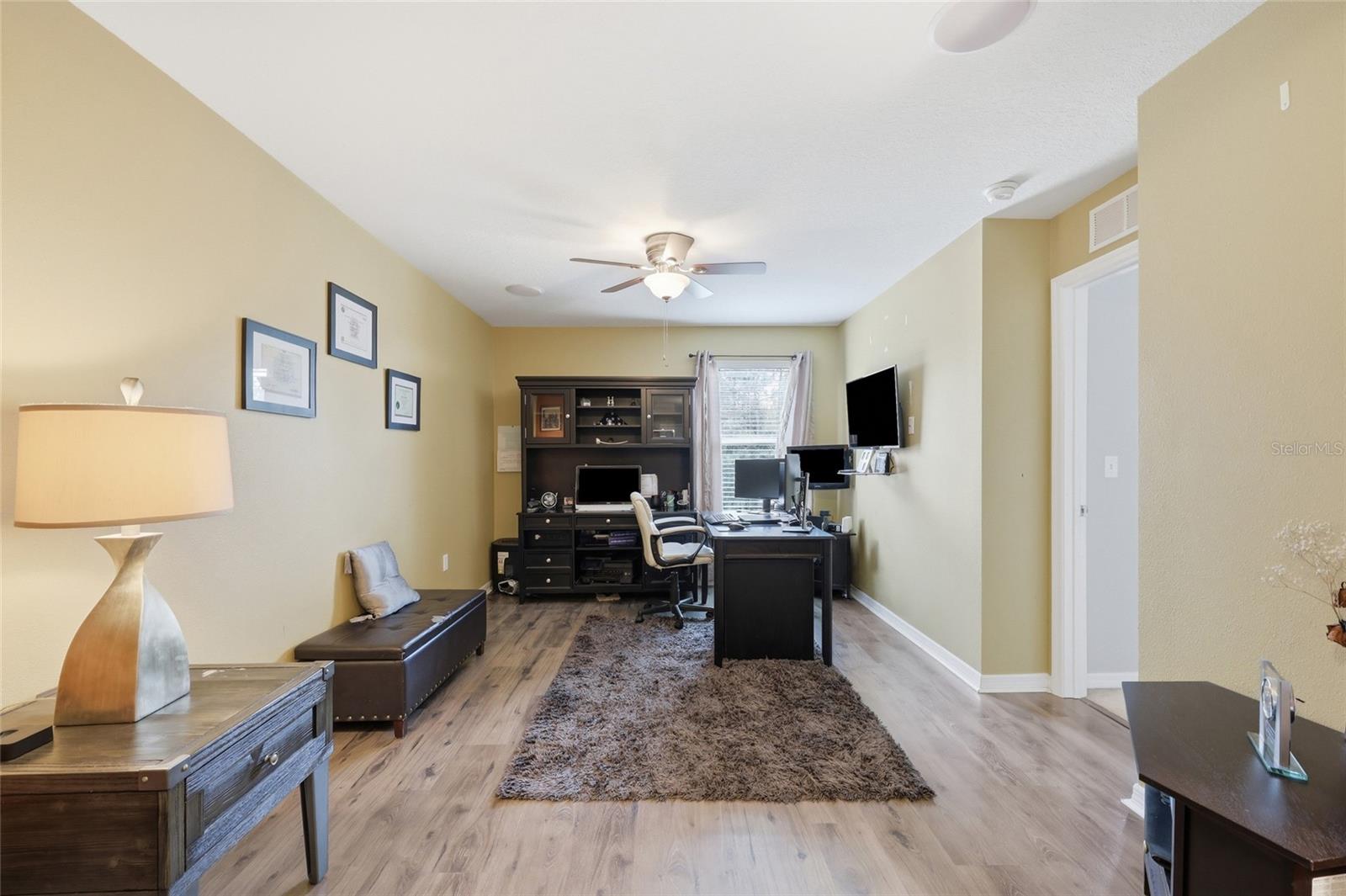 2366 Sequoia Way Property Photo 26