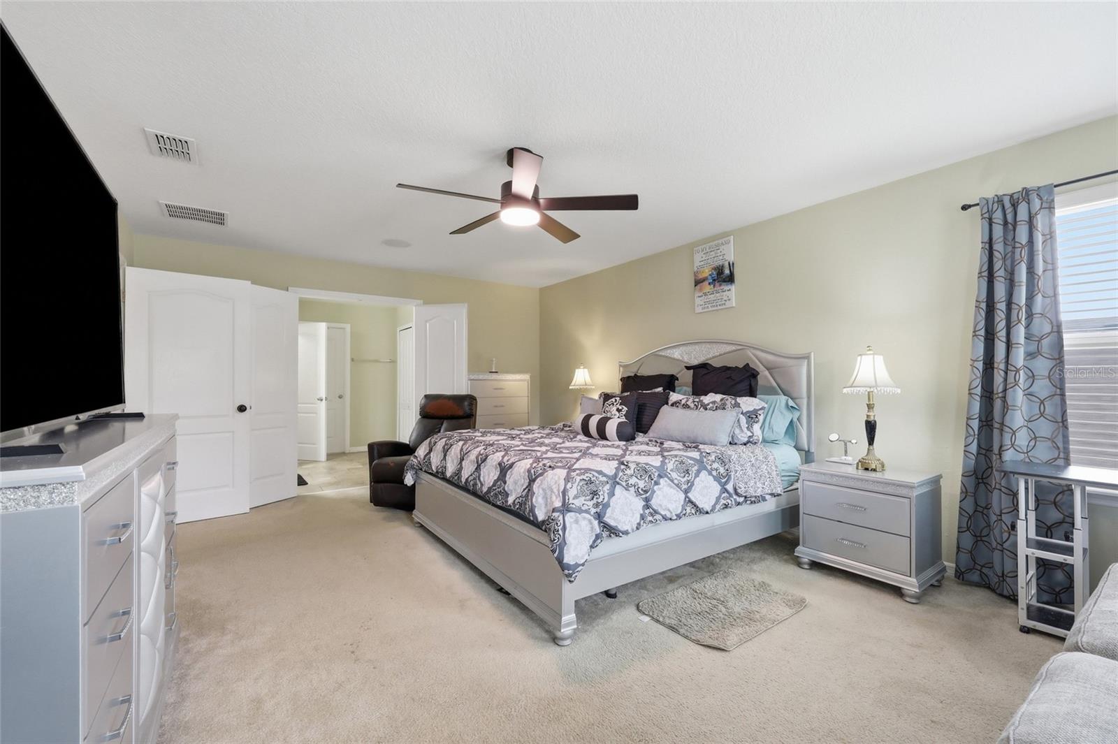 2366 Sequoia Way Property Photo 32