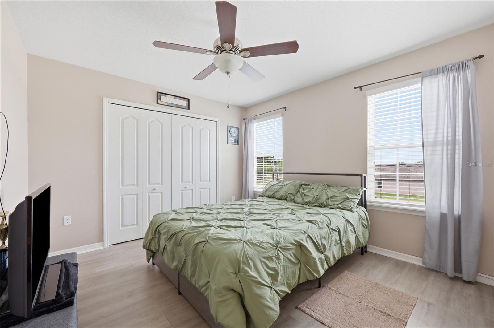 2366 Sequoia Way Property Photo 40