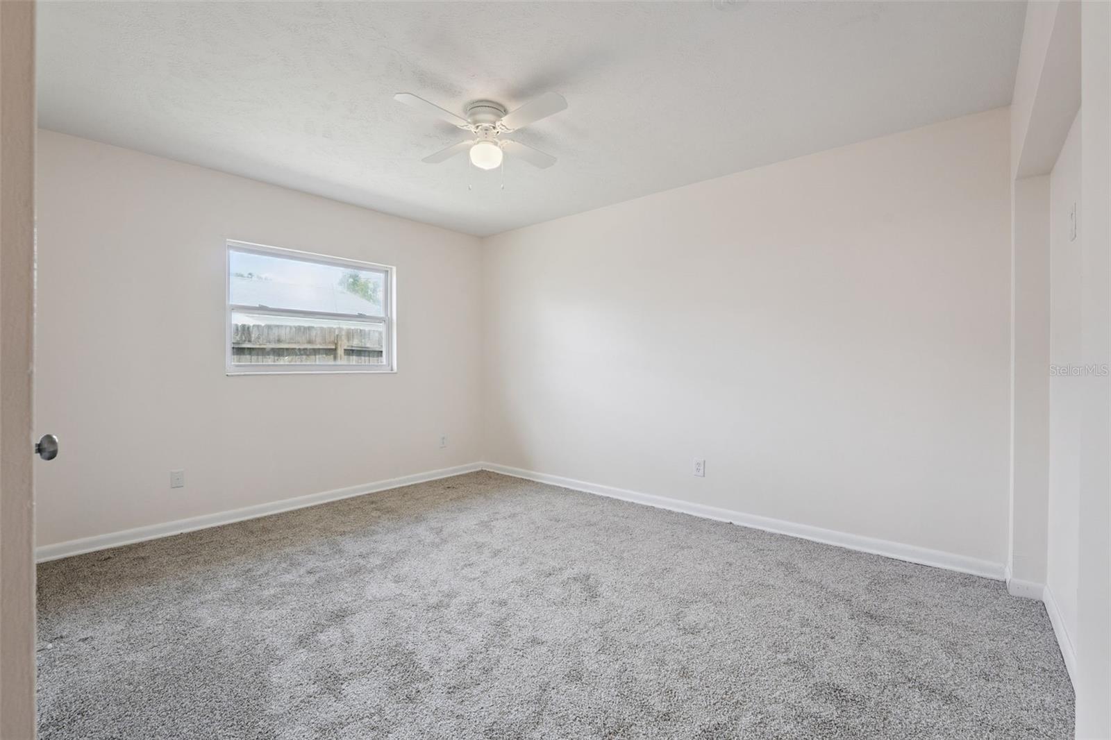 1605 Puritan Ave Property Photo 11