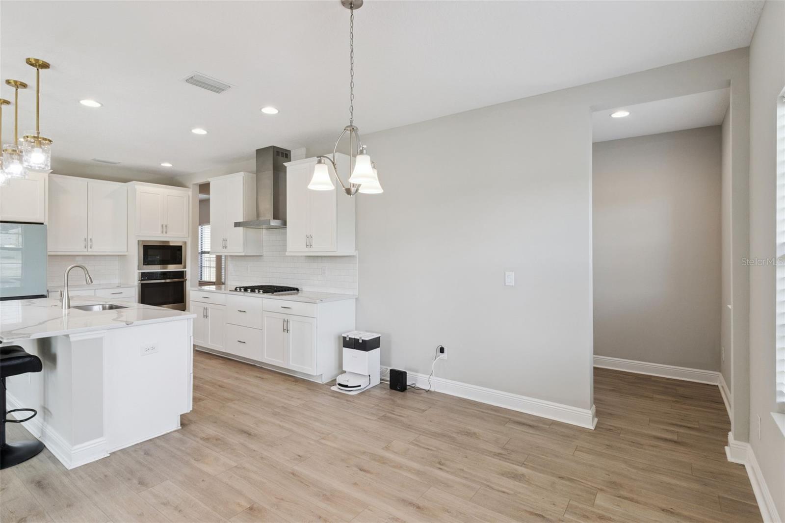 14825 Paddock Pond Ave Property Photo 18