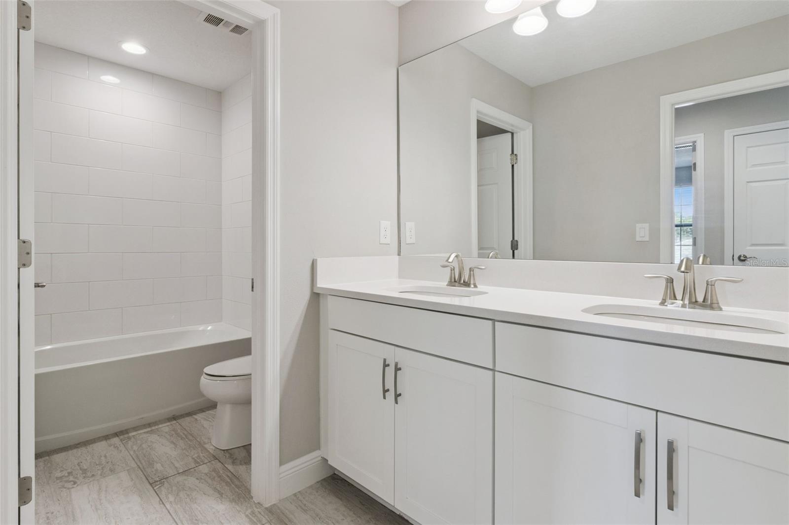 14825 Paddock Pond Ave Property Photo 41