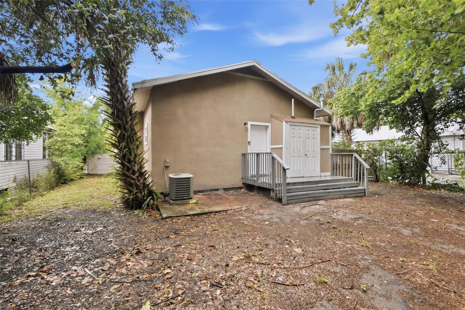 3107 N 16th St Property Photo 45