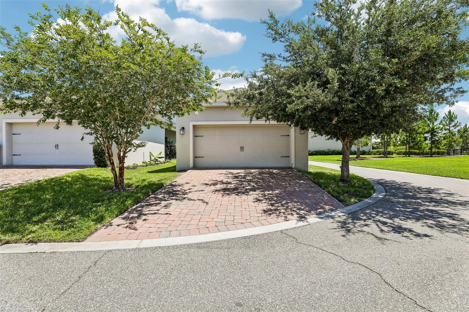 11886 Fiction Ave Property Photo 31