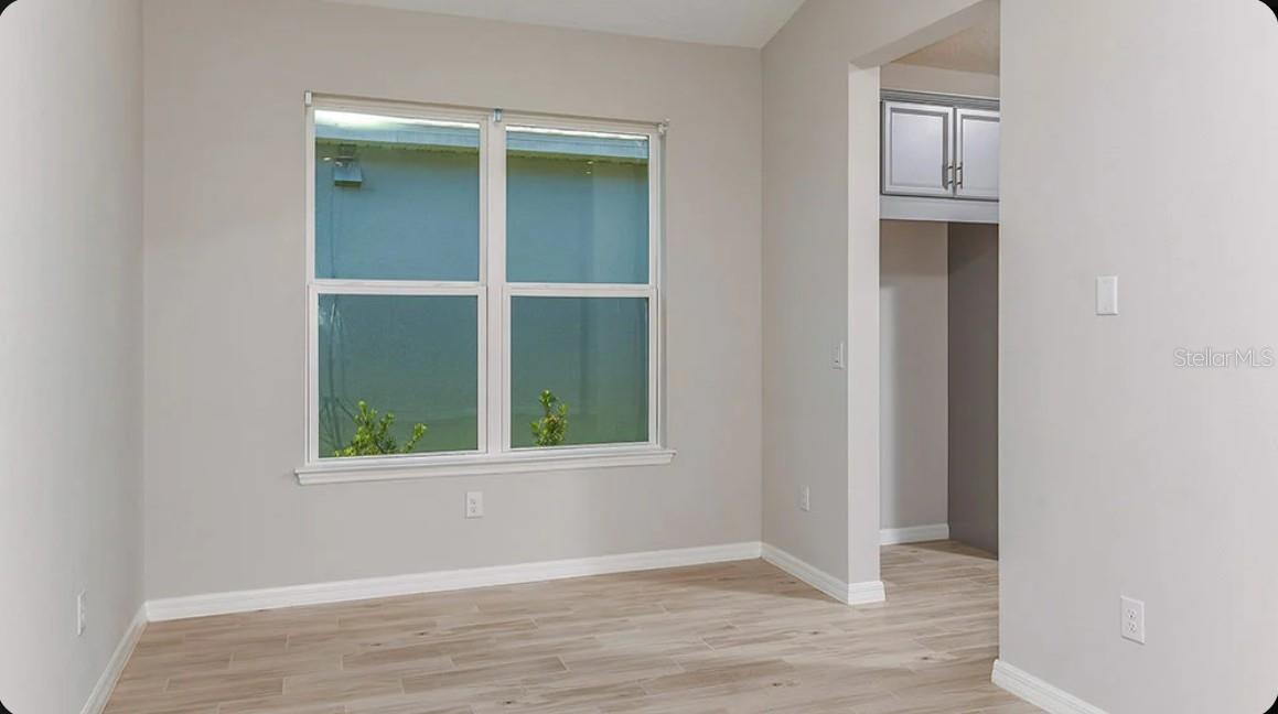5769 Binnacle Ln Property Photo 6
