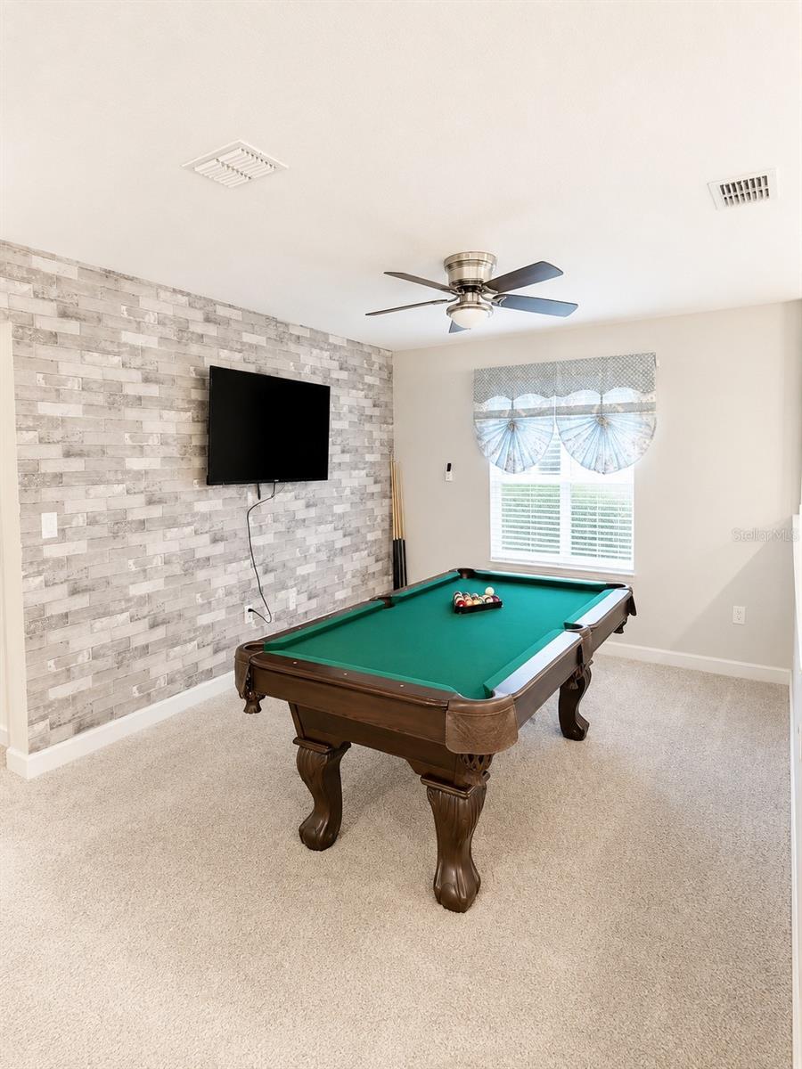 1585 Flange Drive Property Photo 10