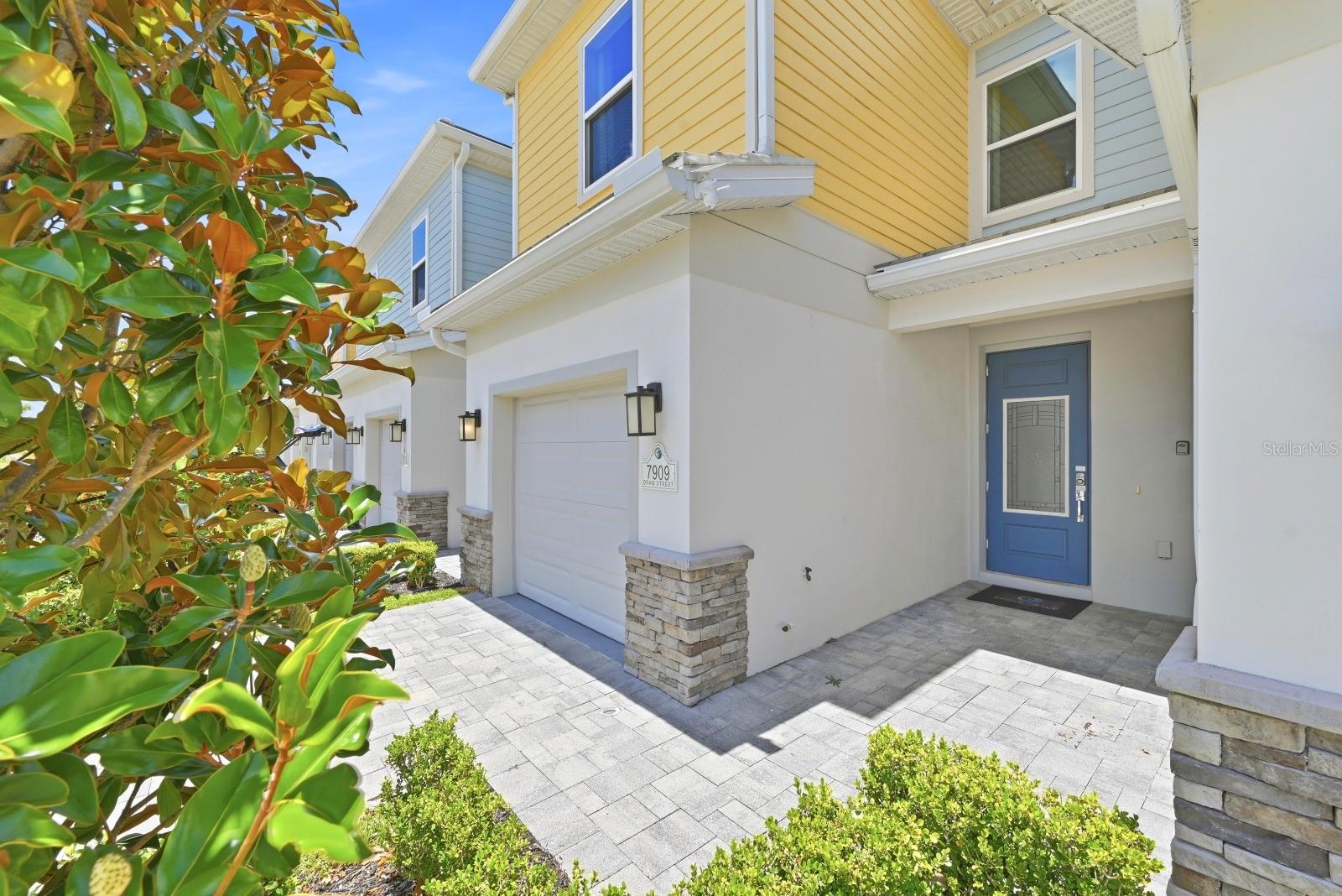 7909 Draw St Property Photo 1