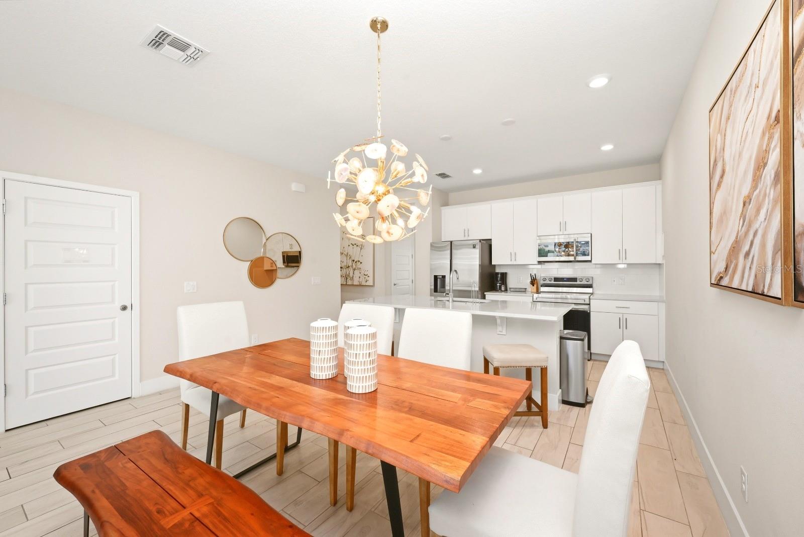 7909 Draw St Property Photo 16