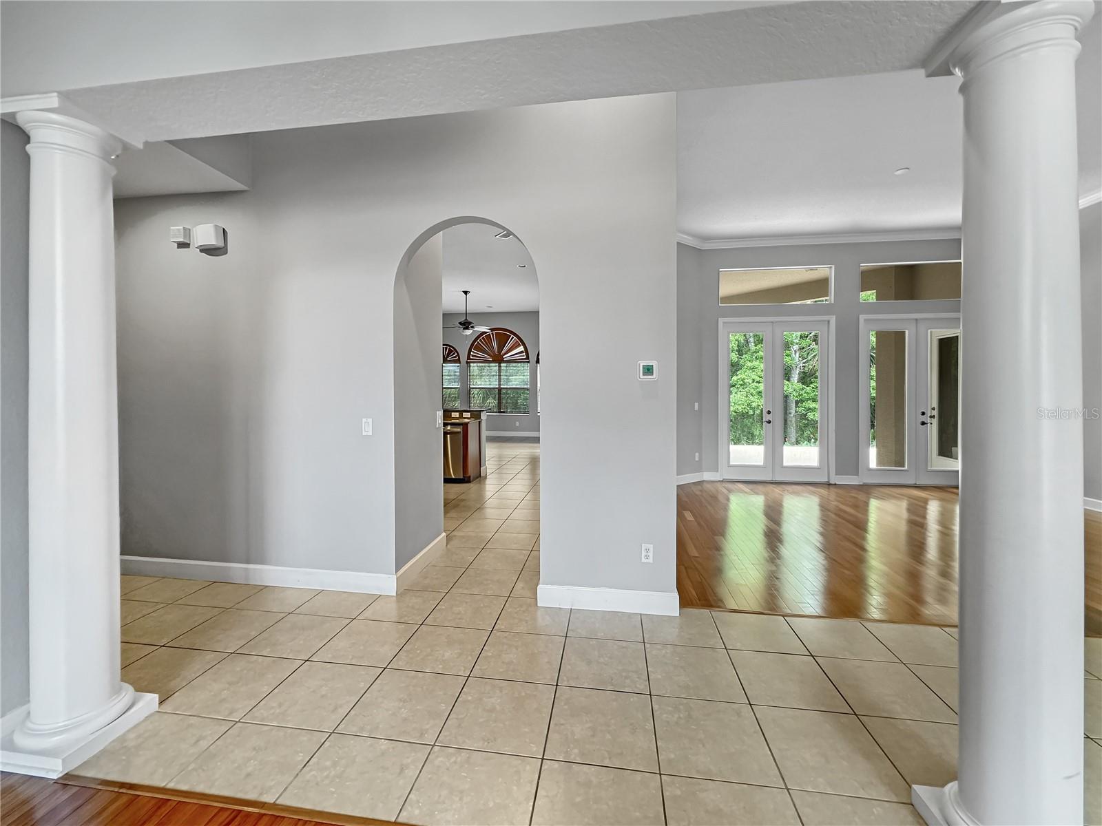 2770 Regal Pine Trl Property Photo 5