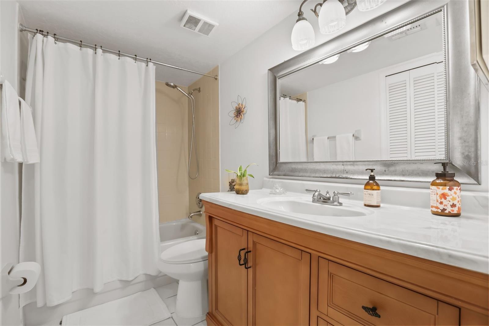 4690 Sussex Ter #103 Property Photo 13