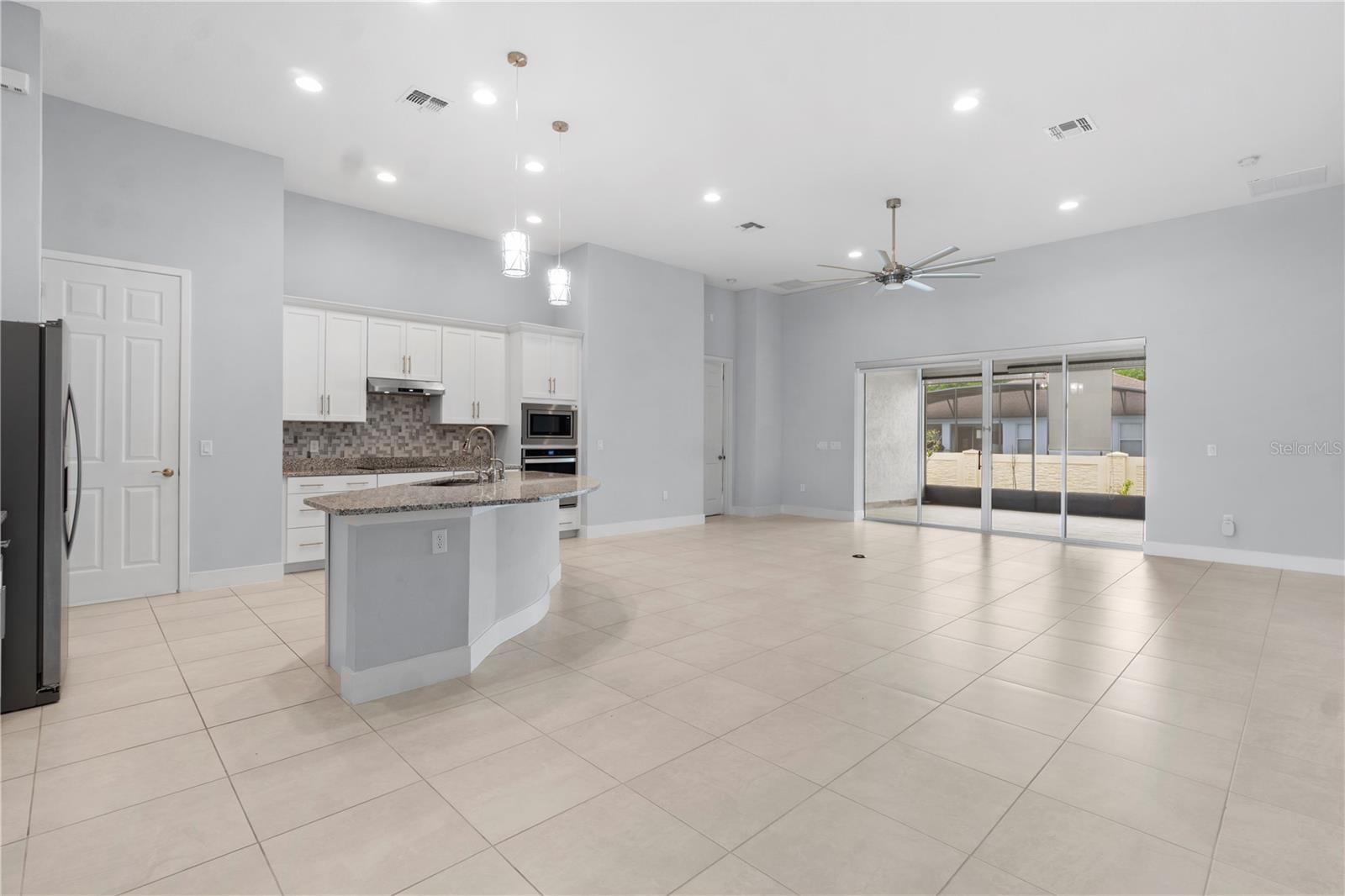 2320 Symphony Cir Property Photo 6