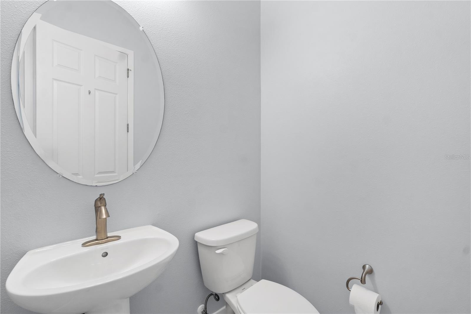 2320 Symphony Cir Property Photo 20