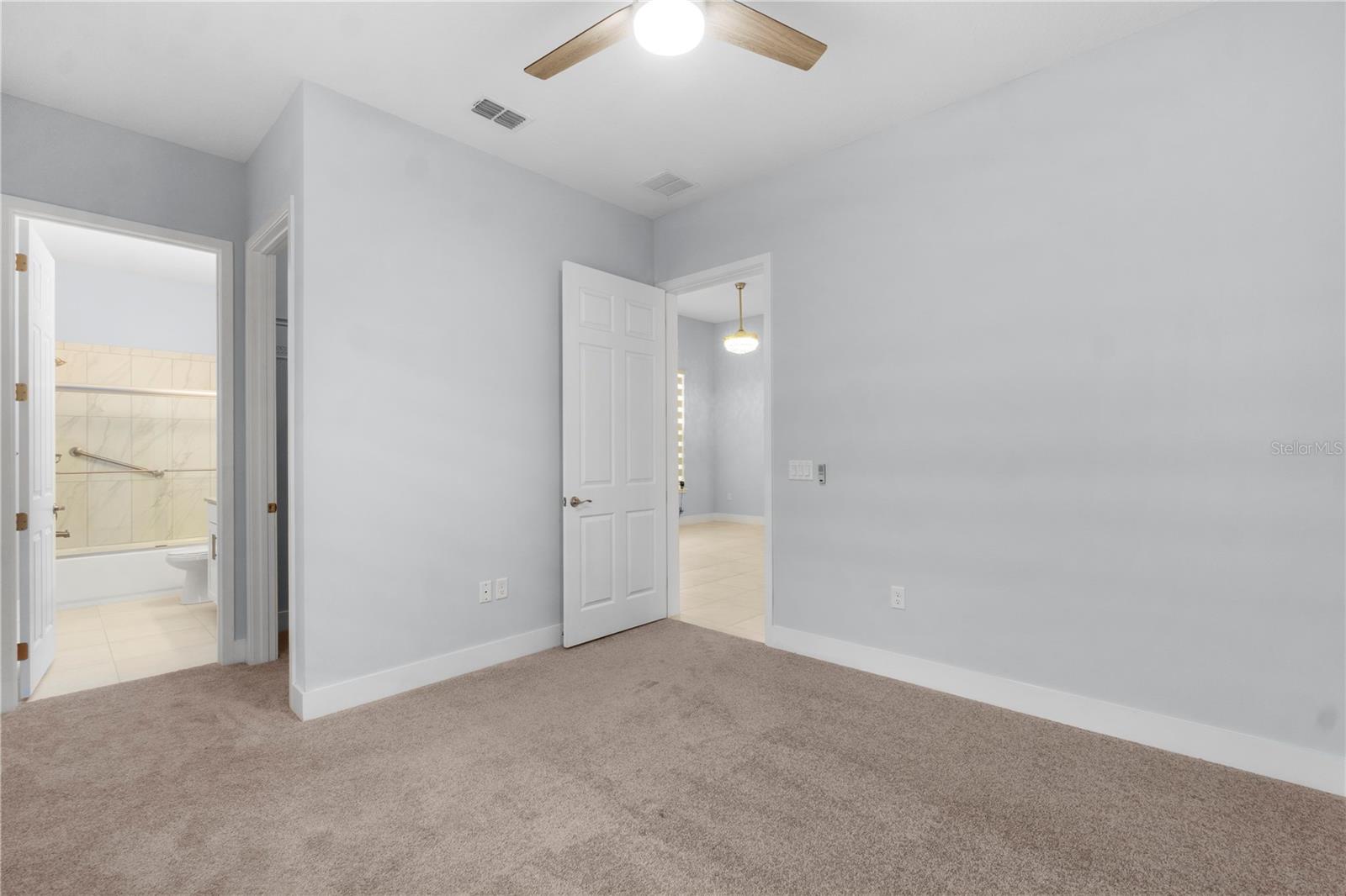 2320 Symphony Cir Property Photo 23