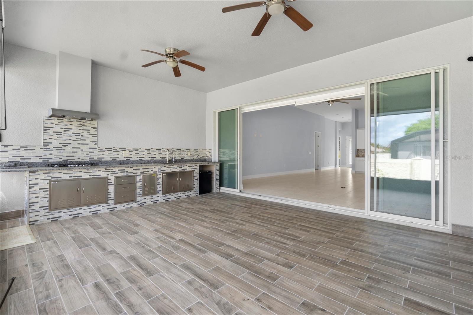 2320 Symphony Cir Property Photo 41