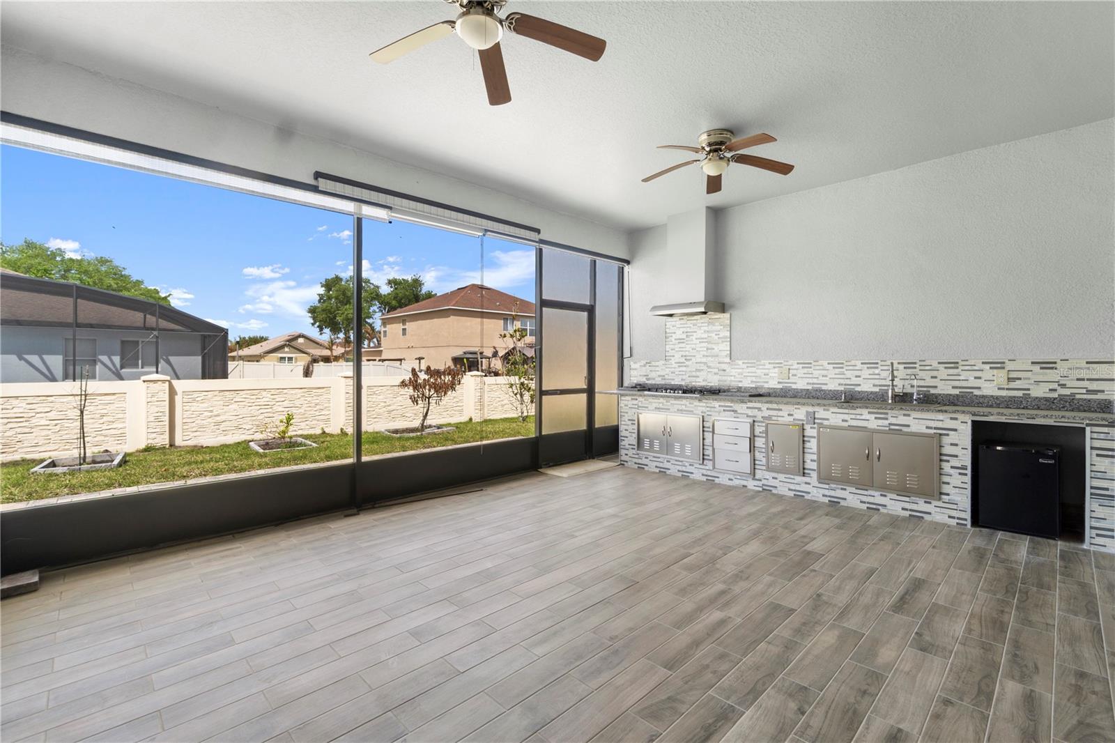 2320 Symphony Cir Property Photo 42