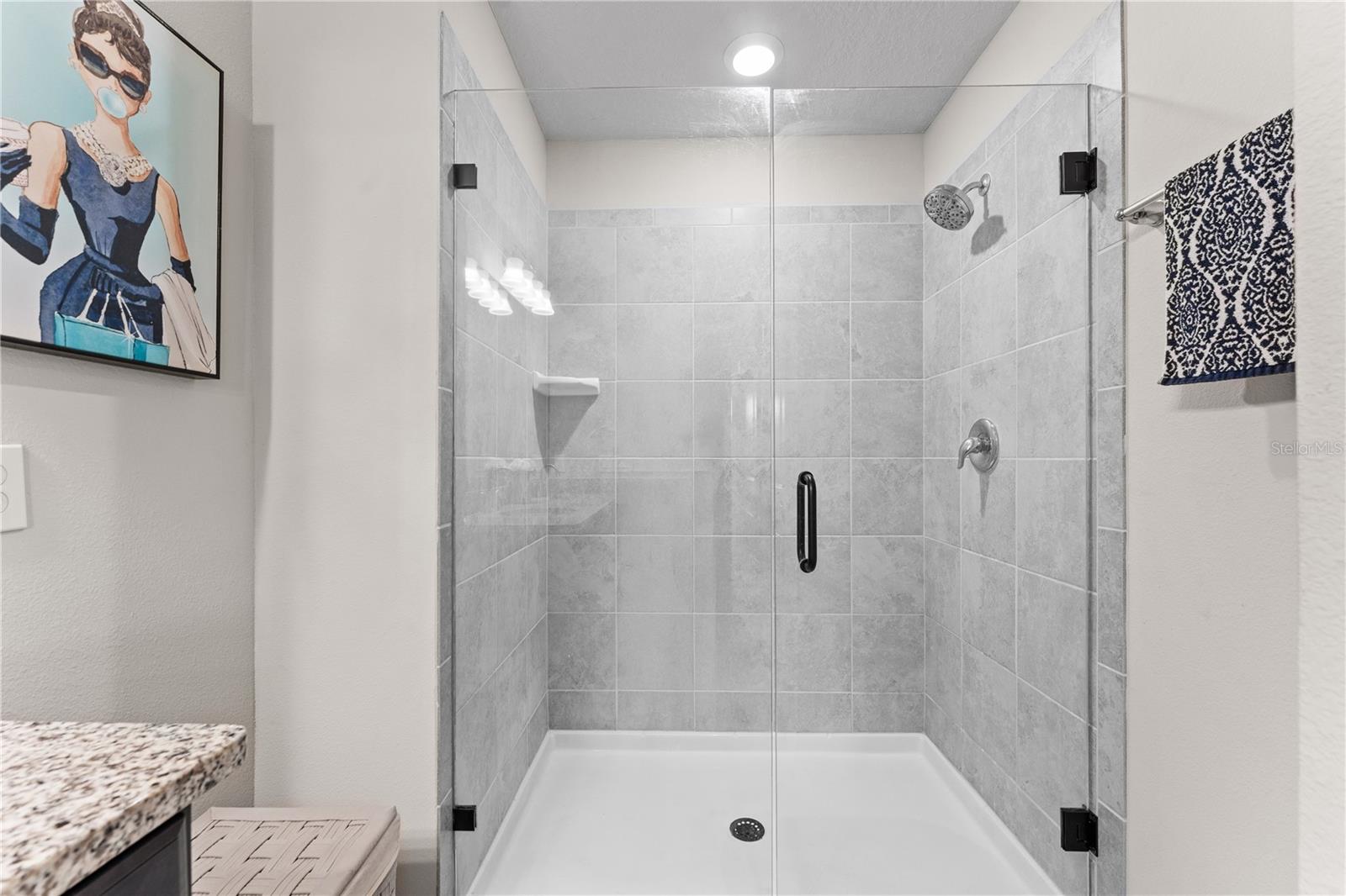 5033 Caspian St Property Photo 21
