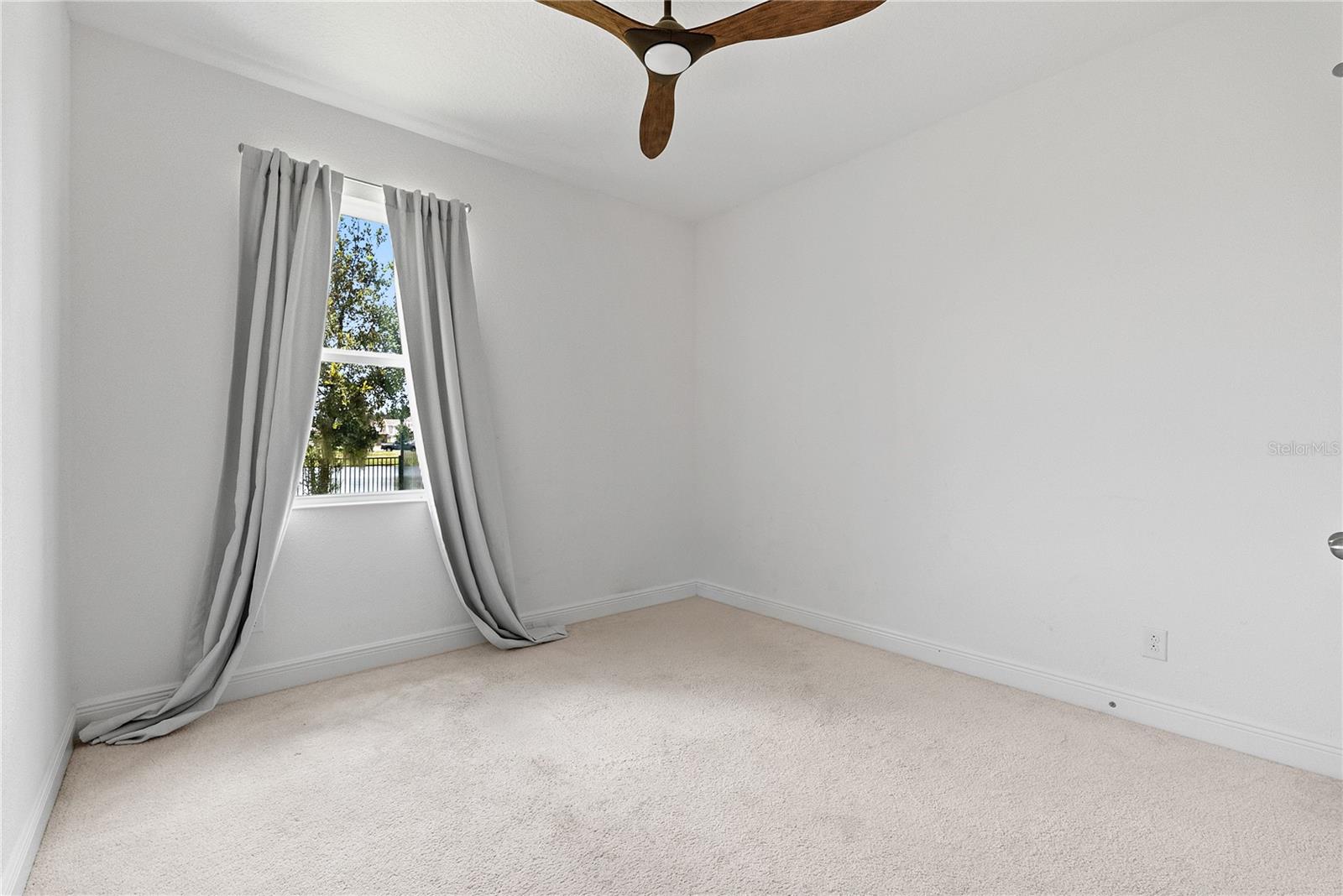 3385 Wauseon Dr Property Photo 24