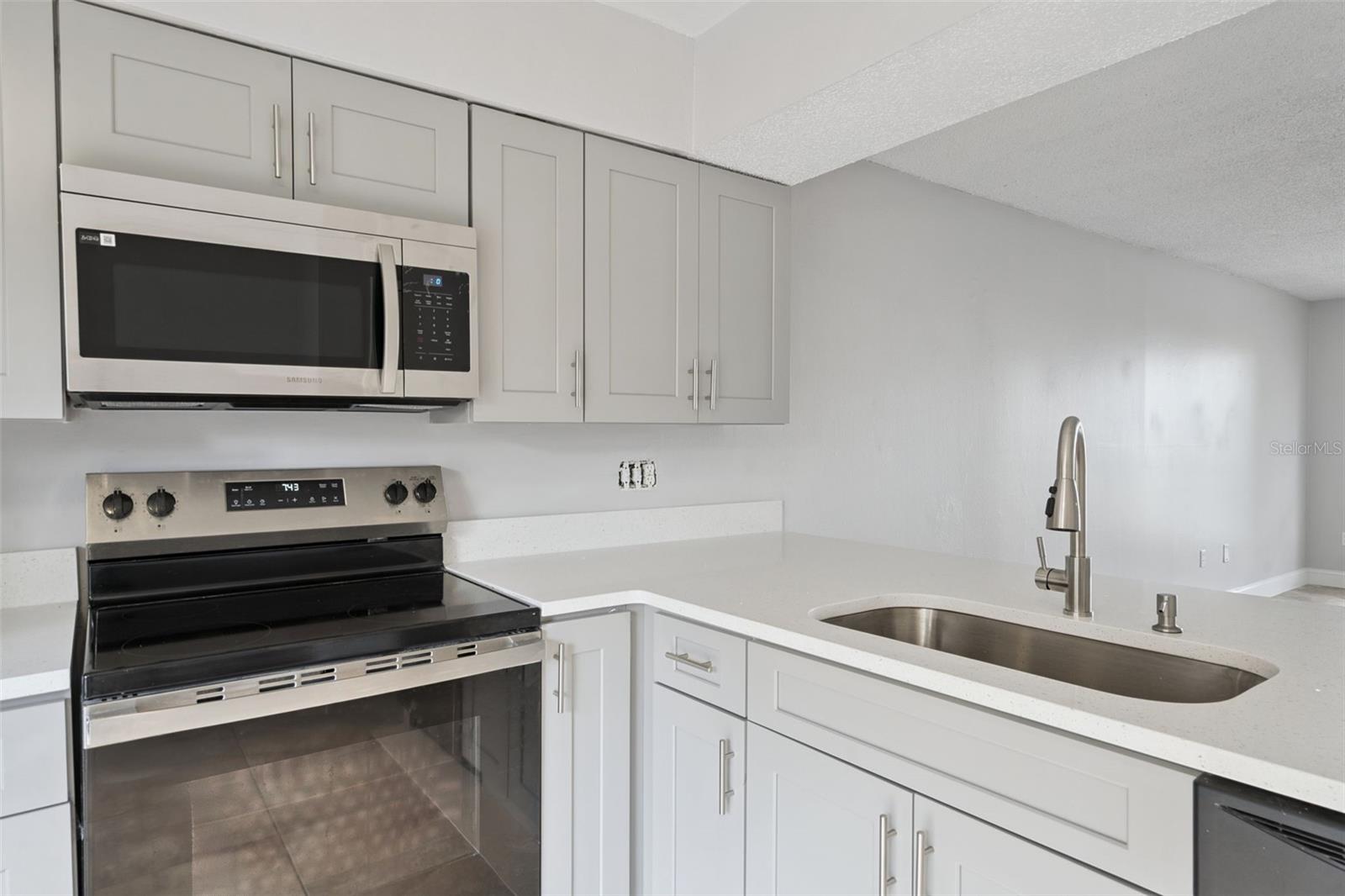 1847 Caralee Blvd #4 Property Photo 8
