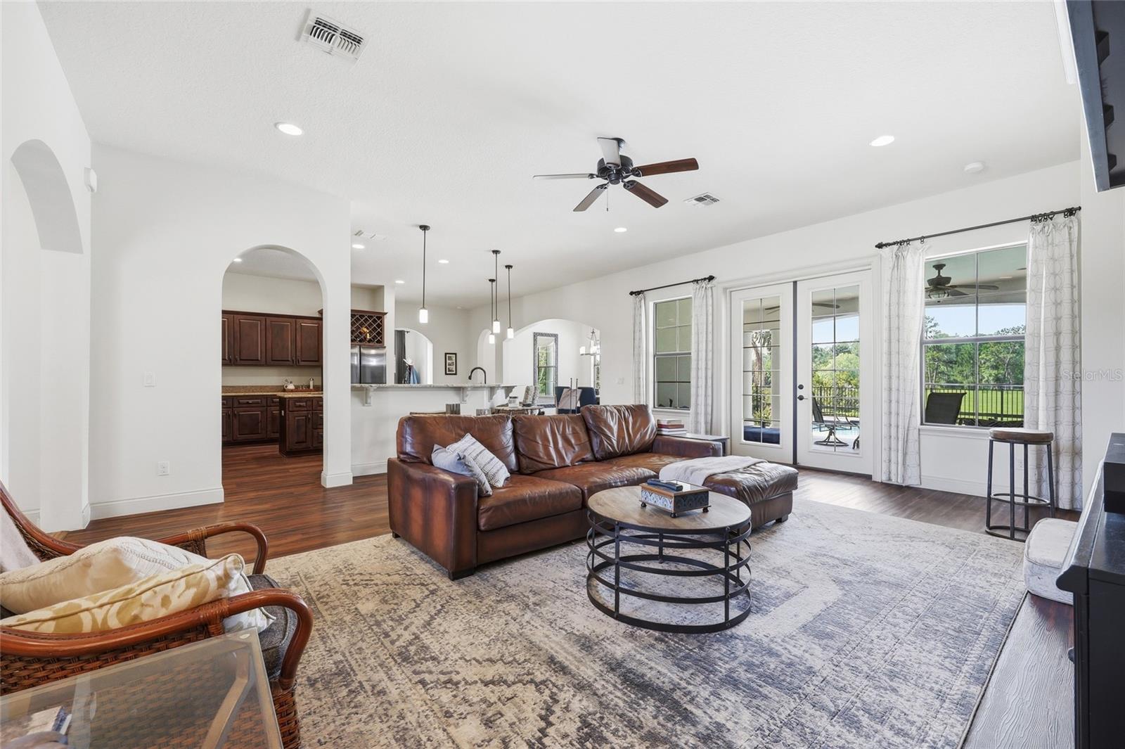 4460 Runway Ln Property Photo 10