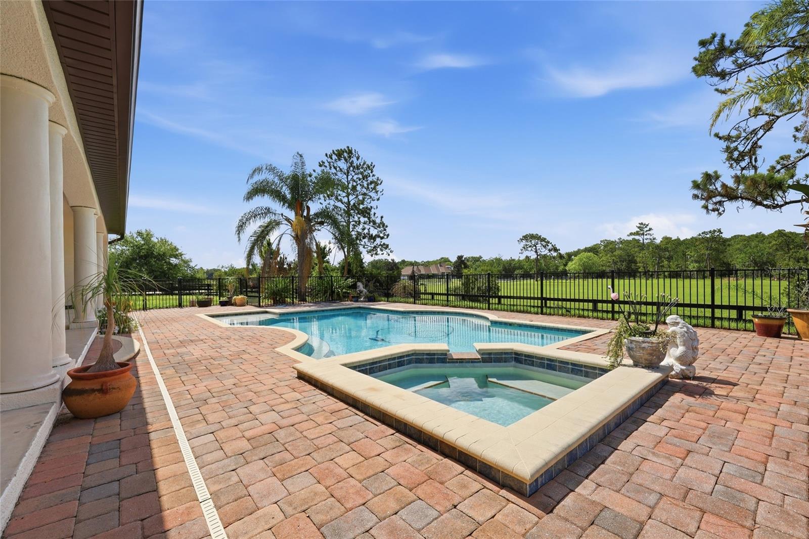 4460 Runway Ln Property Photo 42