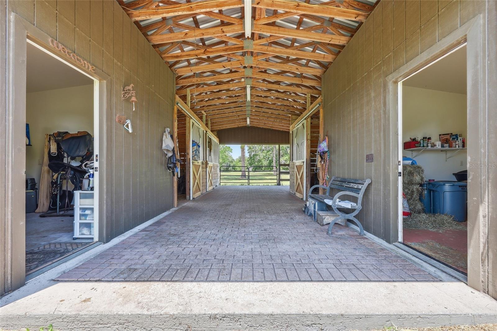 4460 Runway Ln Property Photo 49