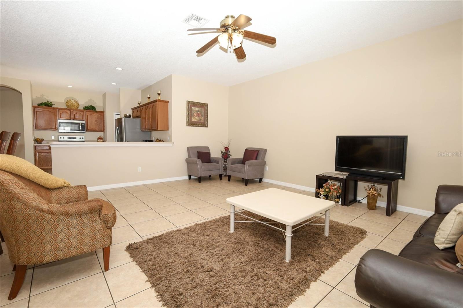 426 Alexandria Place Dr Property Photo 3