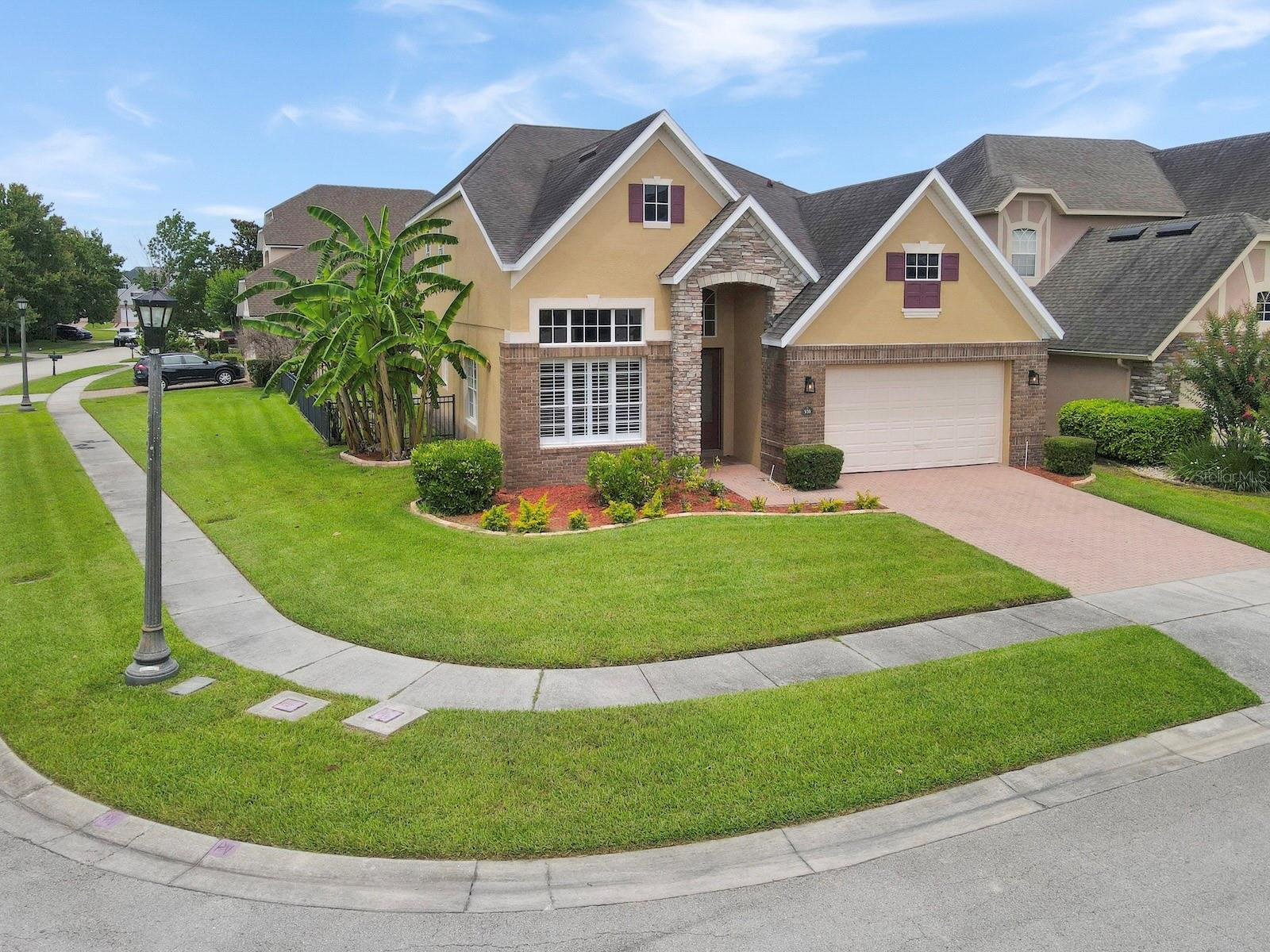 930 Spring Oak Cir Property Photo 4