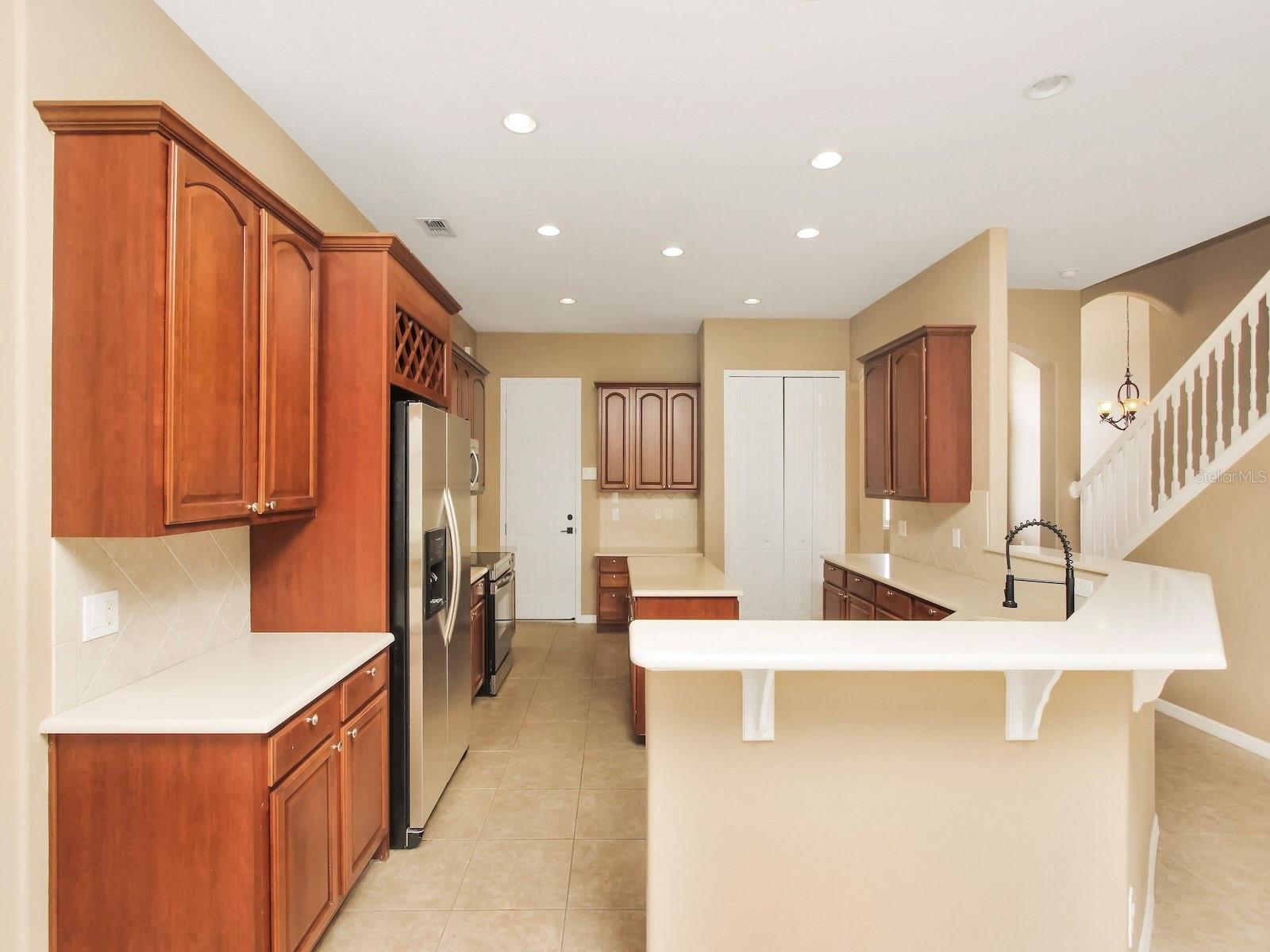 930 Spring Oak Cir Property Photo 10