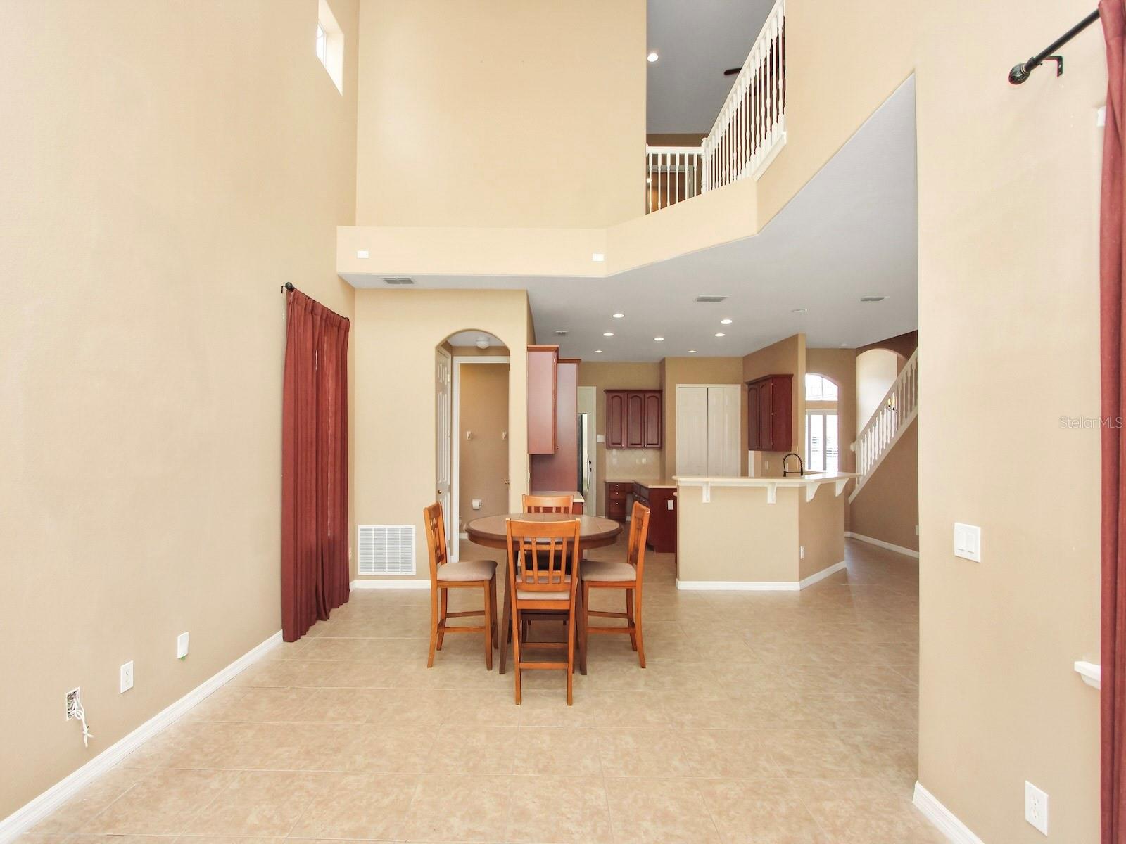 930 Spring Oak Cir Property Photo 15