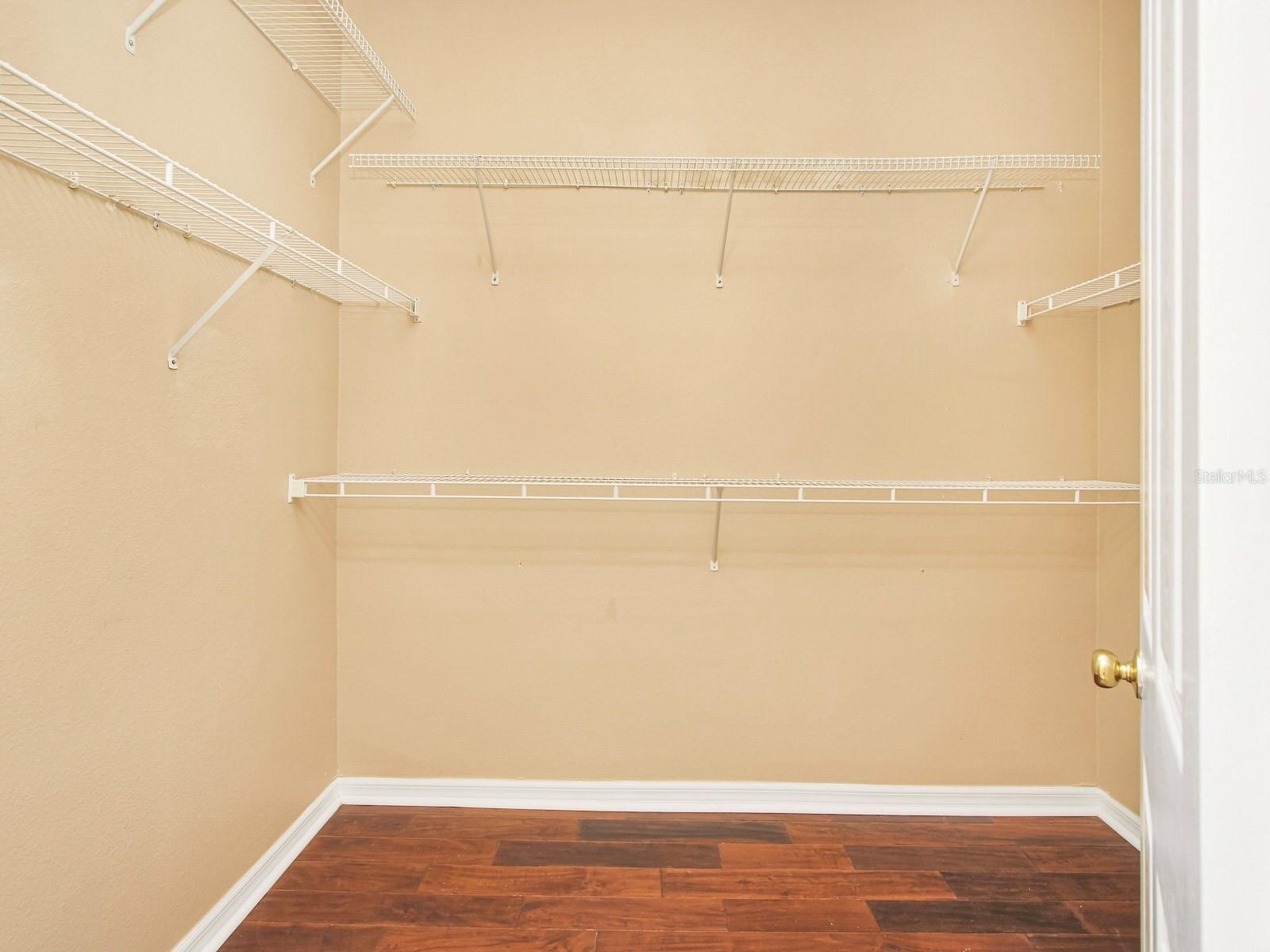 930 Spring Oak Cir Property Photo 22