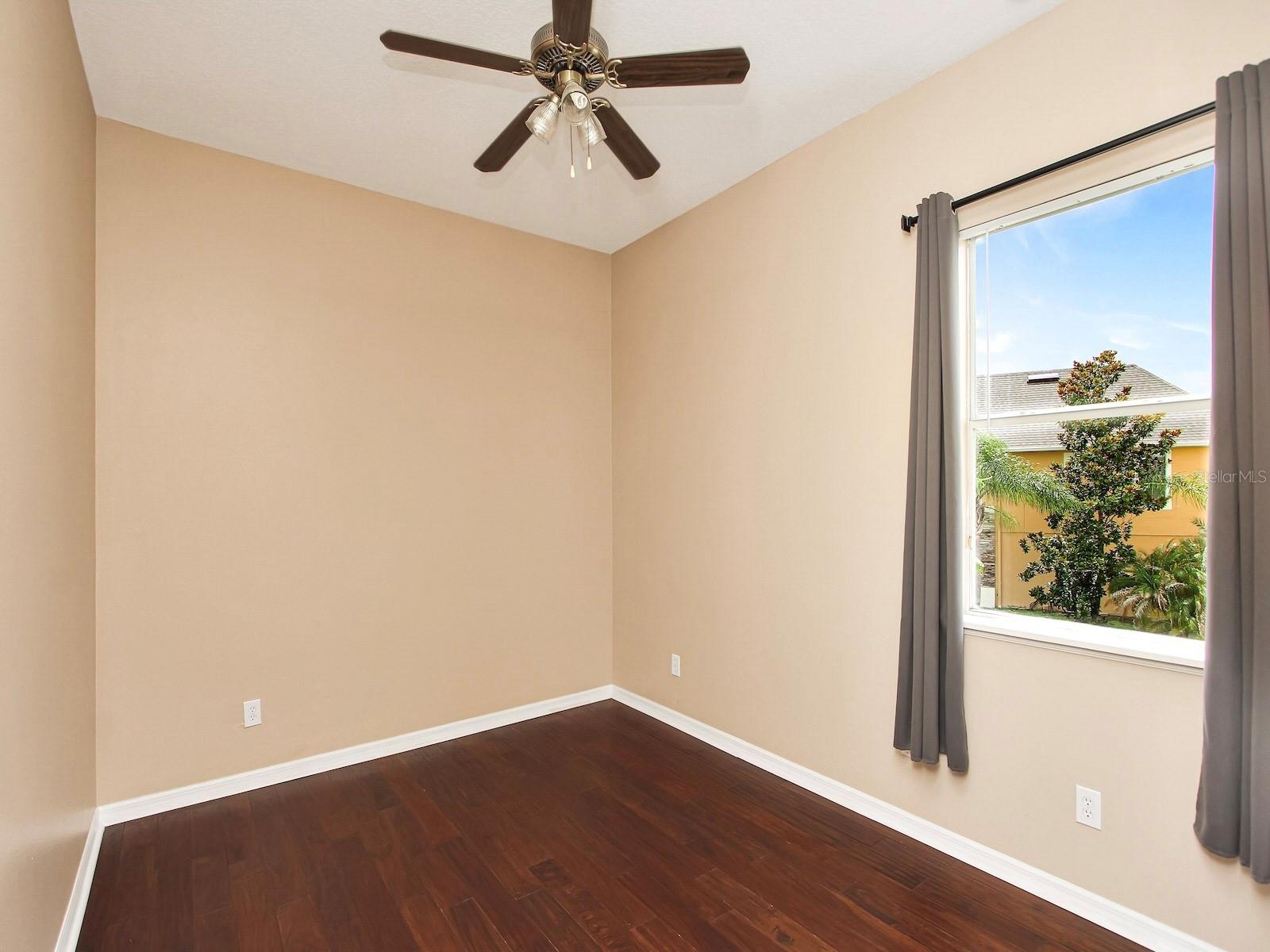 930 Spring Oak Cir Property Photo 25