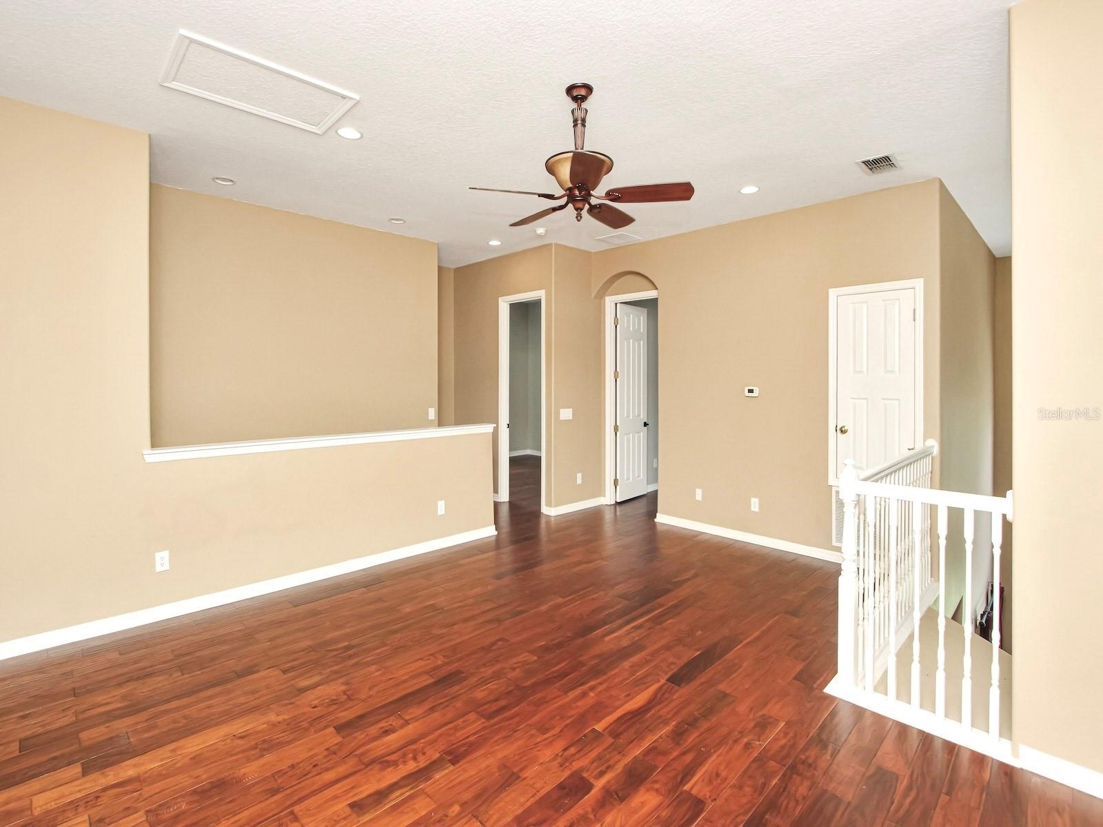 930 Spring Oak Cir Property Photo 28