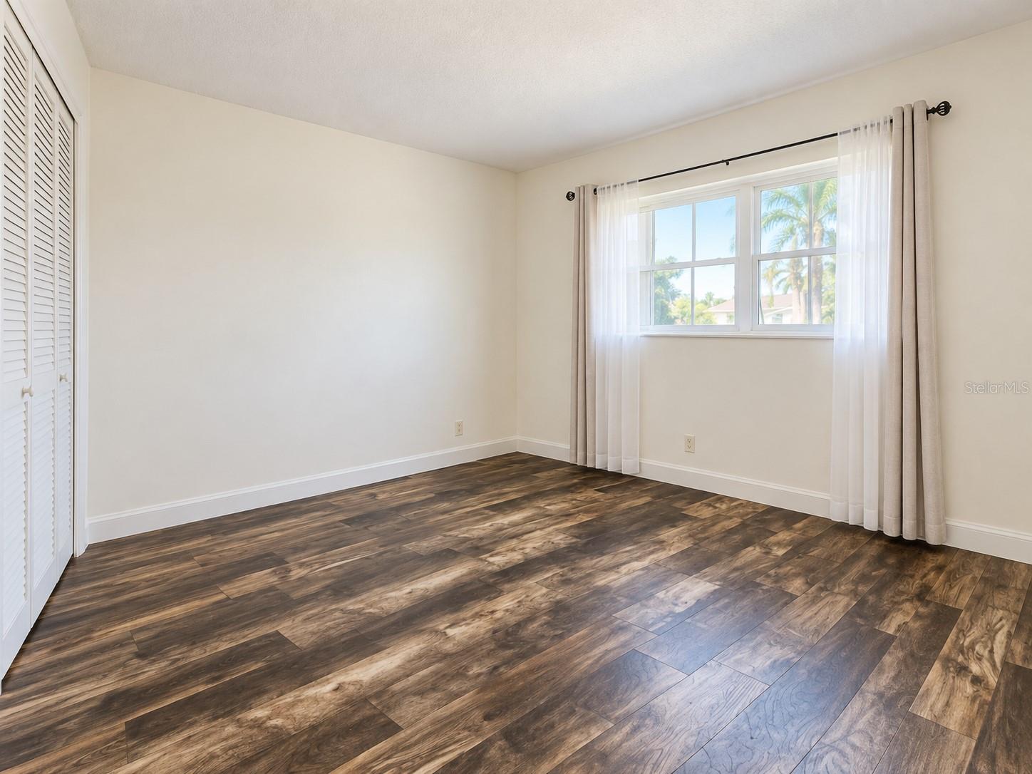 2784 Dudley Dr #e Property Photo 18