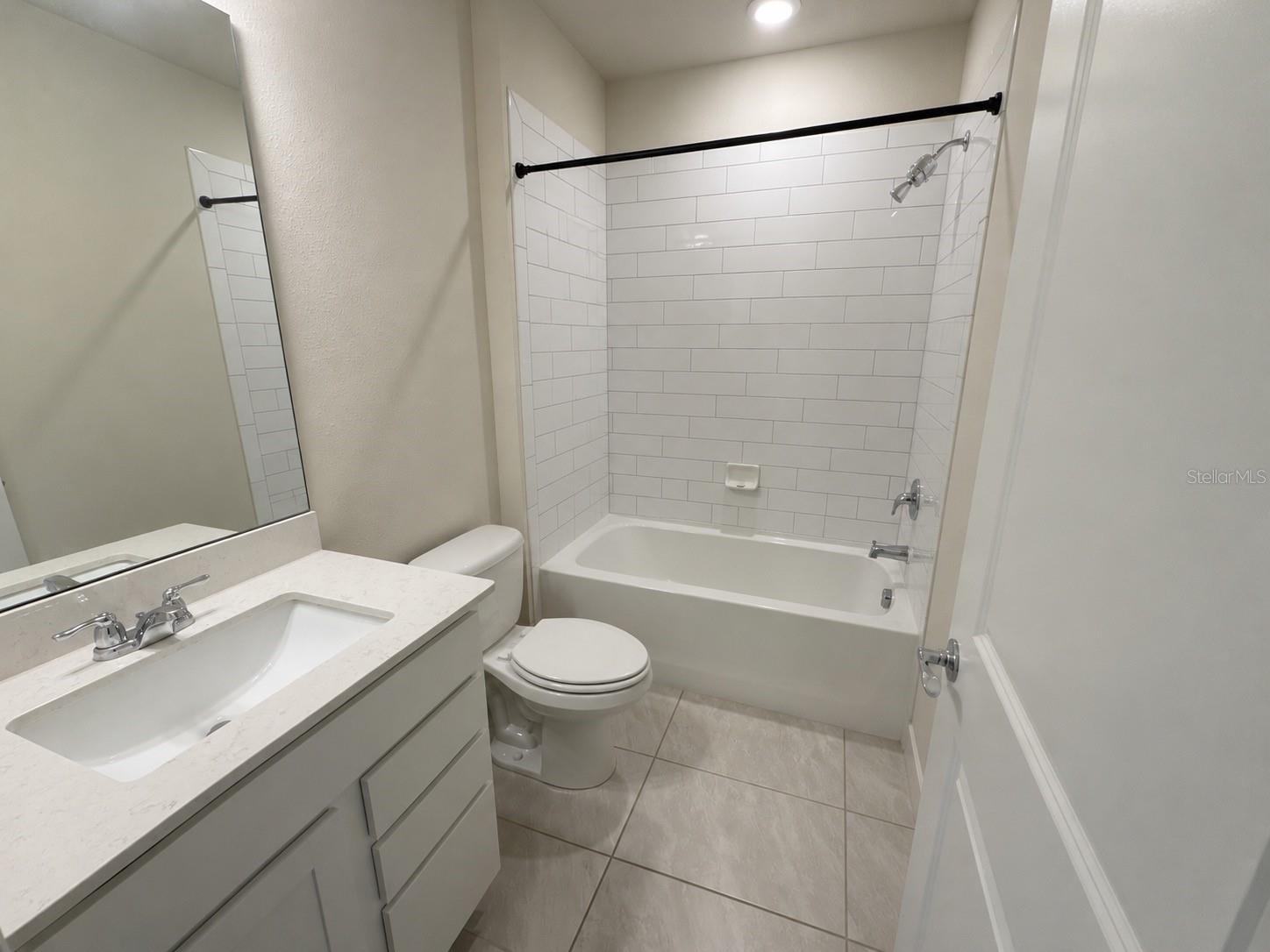 4086 Lush View Dr Property Photo 12