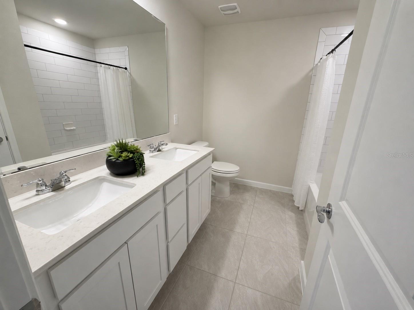 4086 Lush View Dr Property Photo 22