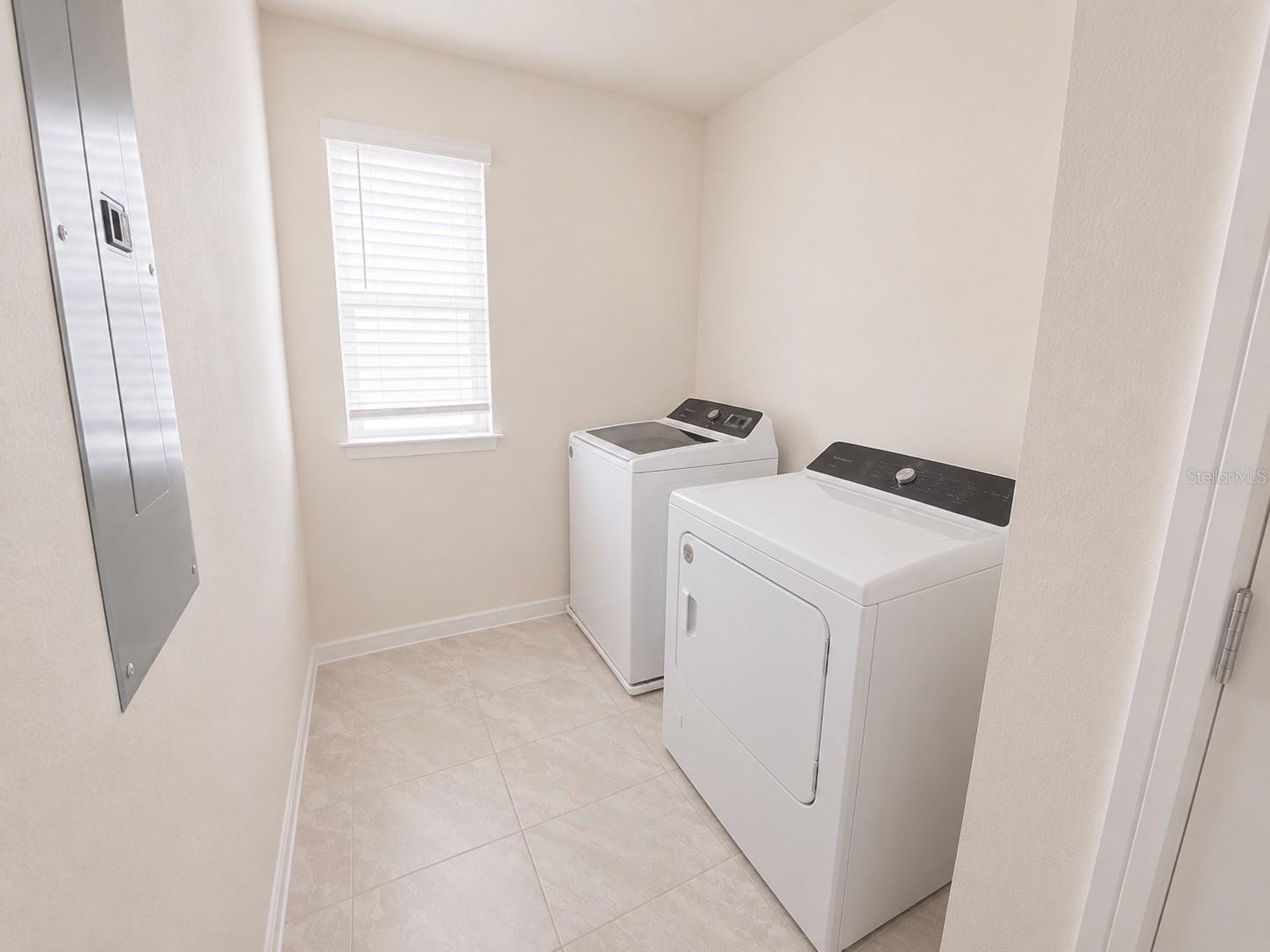 4086 Lush View Dr Property Photo 31