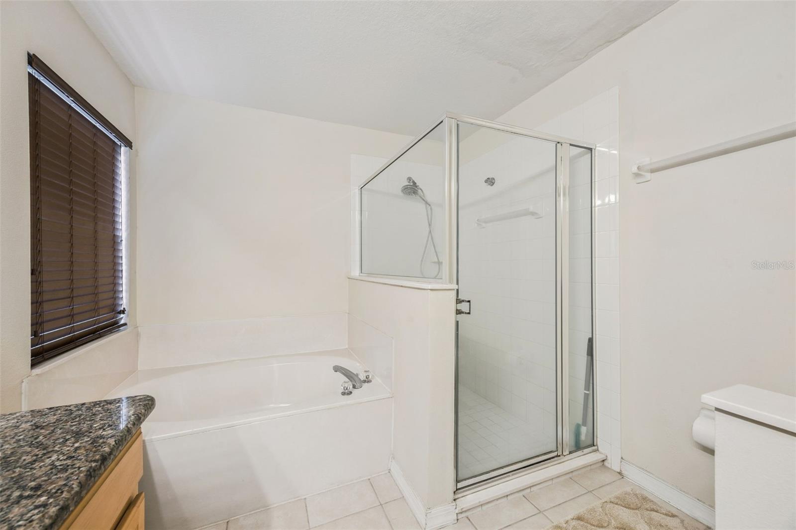 726 Oxford Dr Property Photo 25