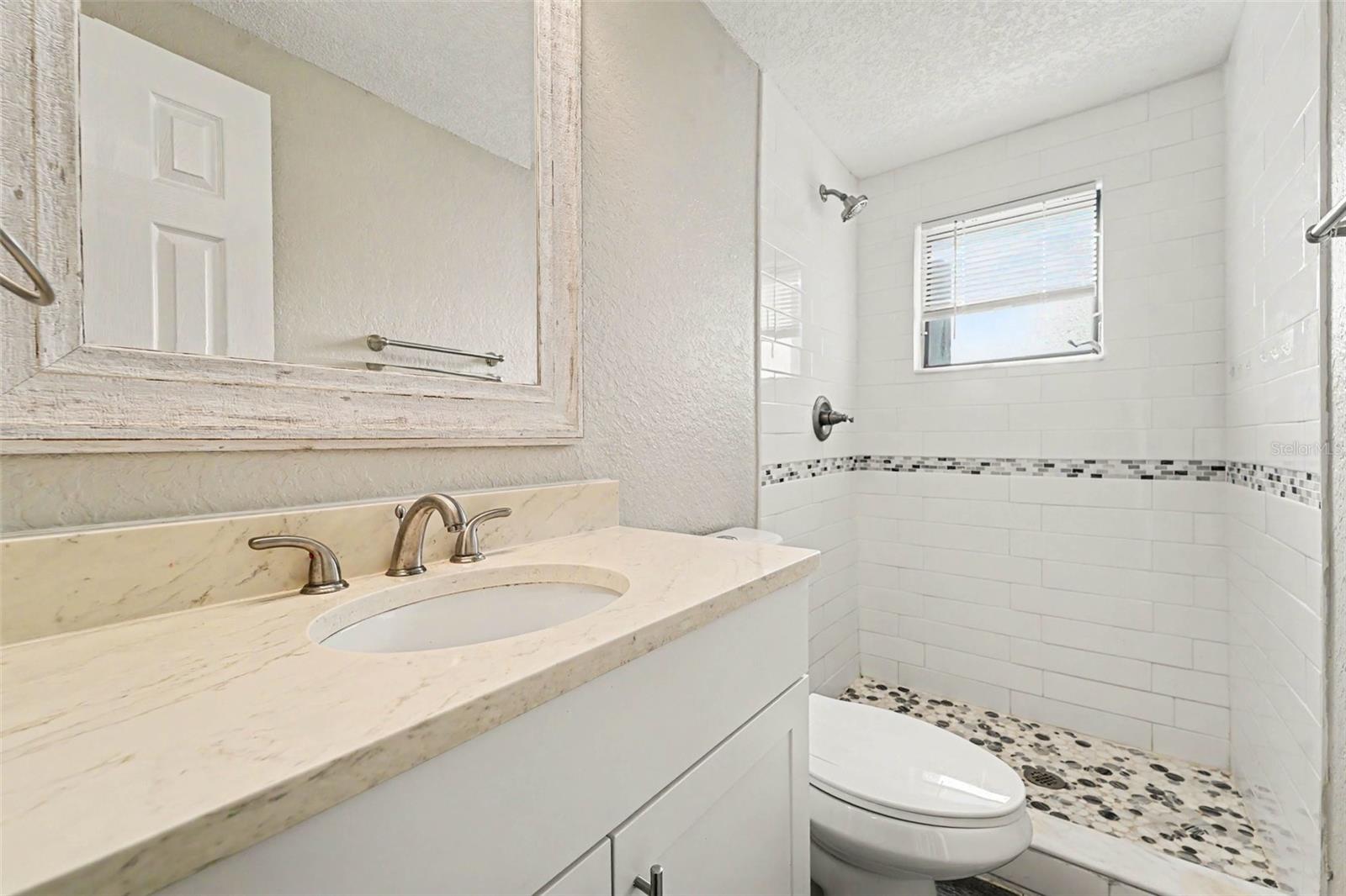 3207 Salisbury Dr Property Photo 12