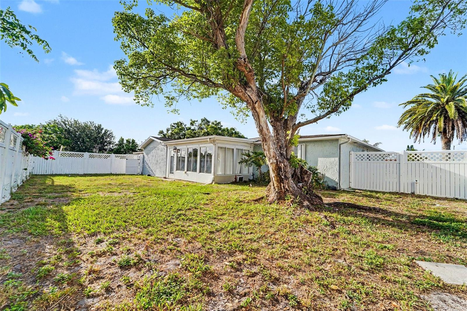 3207 Salisbury Dr Property Photo 14