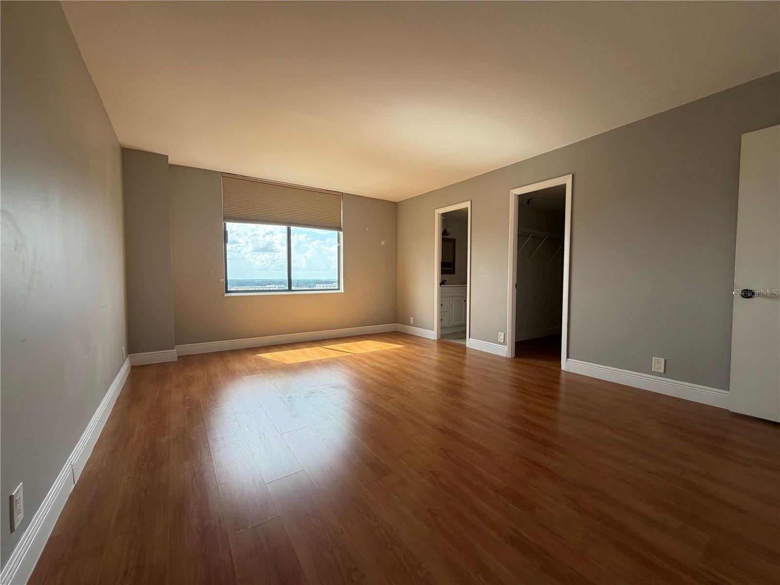 400 E Colonial Dr #1604 Property Photo 7