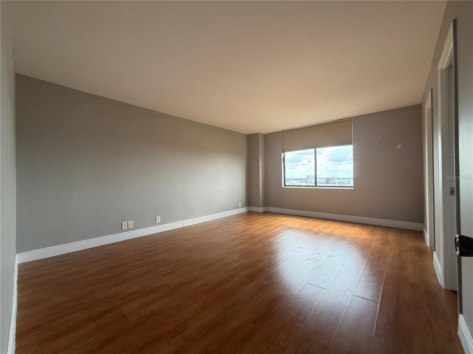 400 E Colonial Dr #1604 Property Photo 8