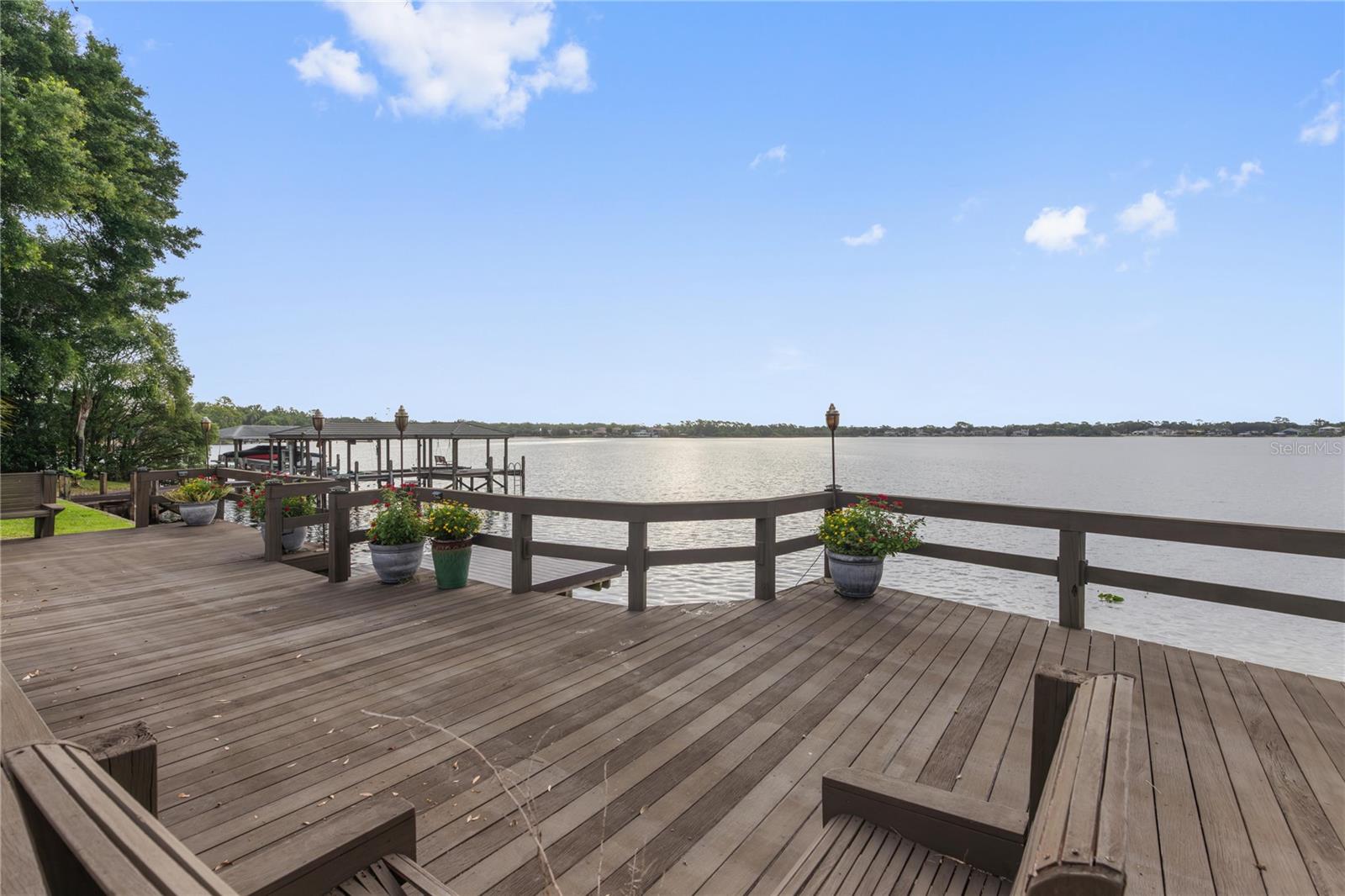2201 Cove Ct Property Photo 44
