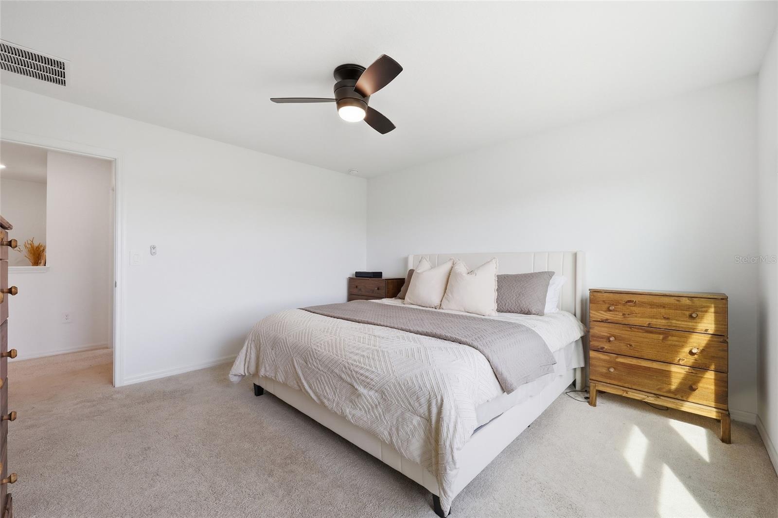 1017 Calico Pointe Cir Property Photo 33
