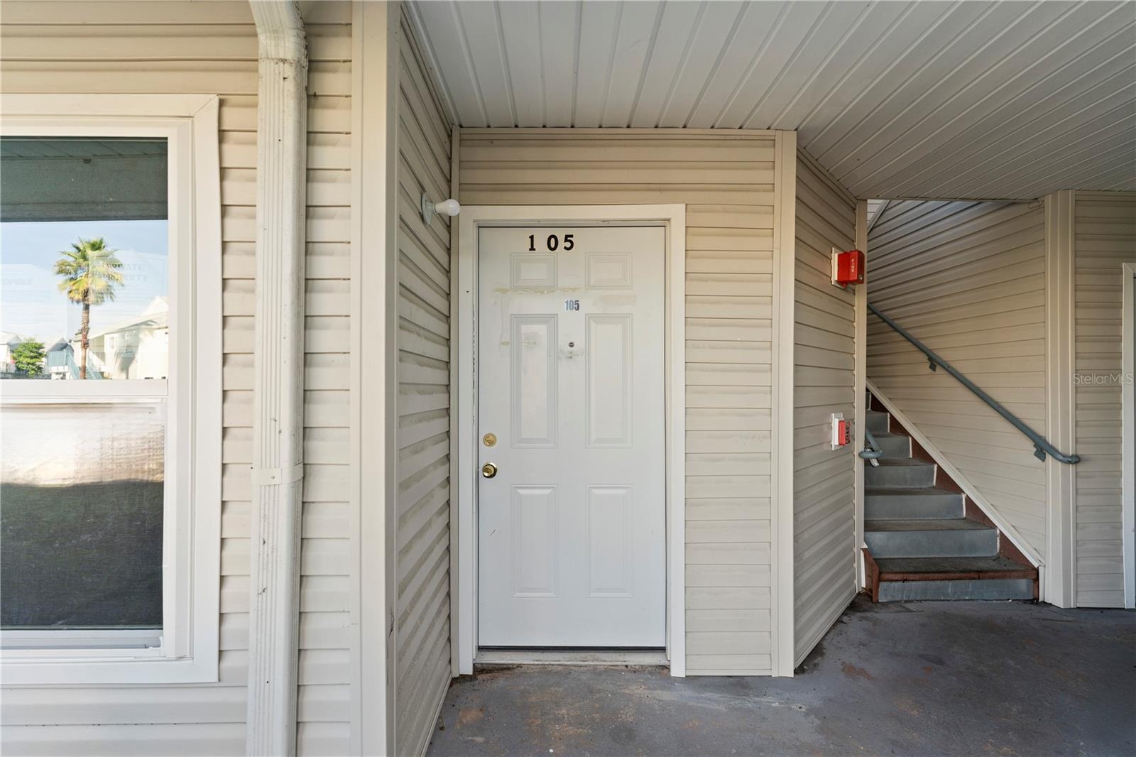2508 Woodgate Blvd #105 Property Photo 3