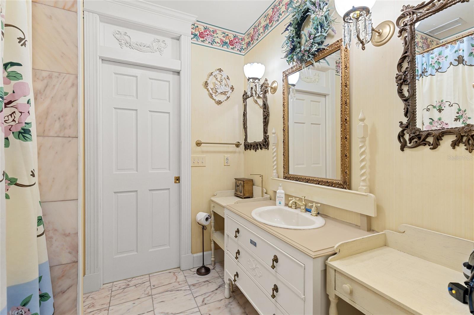 6275 Halabrin Rd Property Photo 37