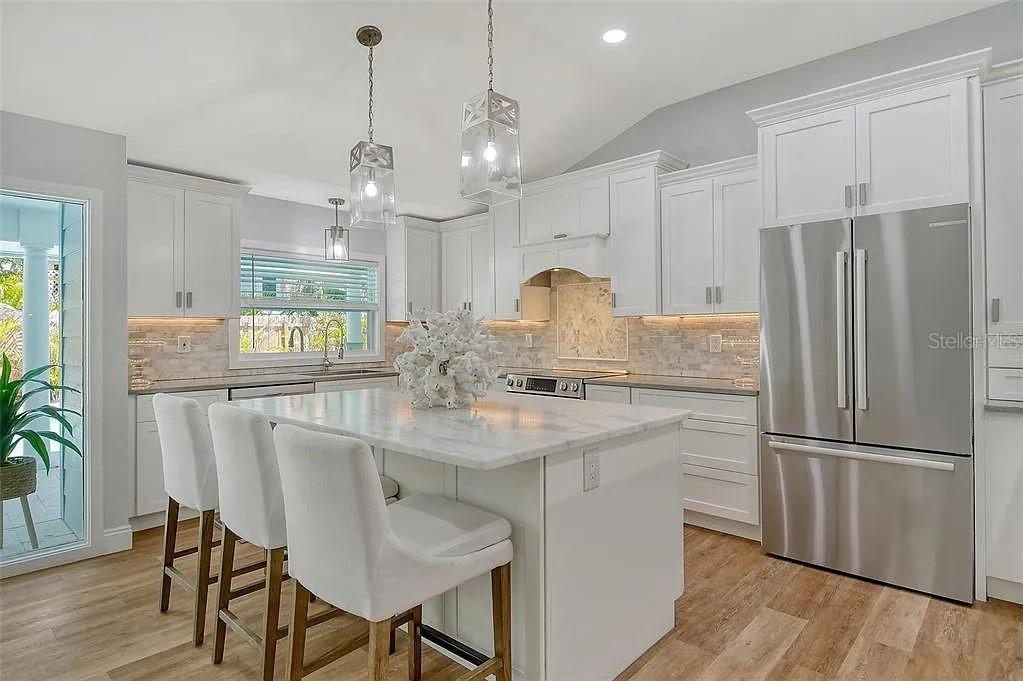 4852 Featherbed Ln Property Photo 13