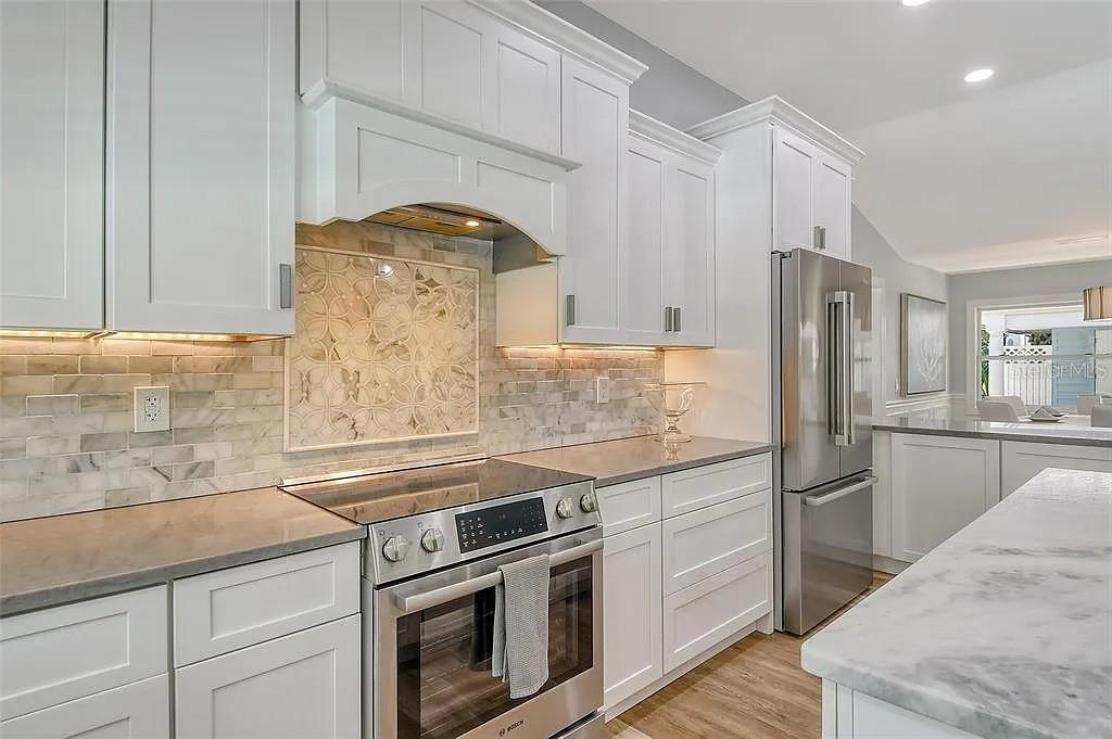 4852 Featherbed Ln Property Photo 16