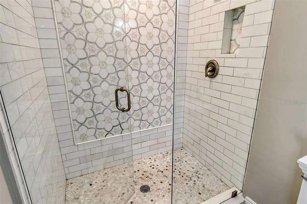 4852 Featherbed Ln Property Photo 29