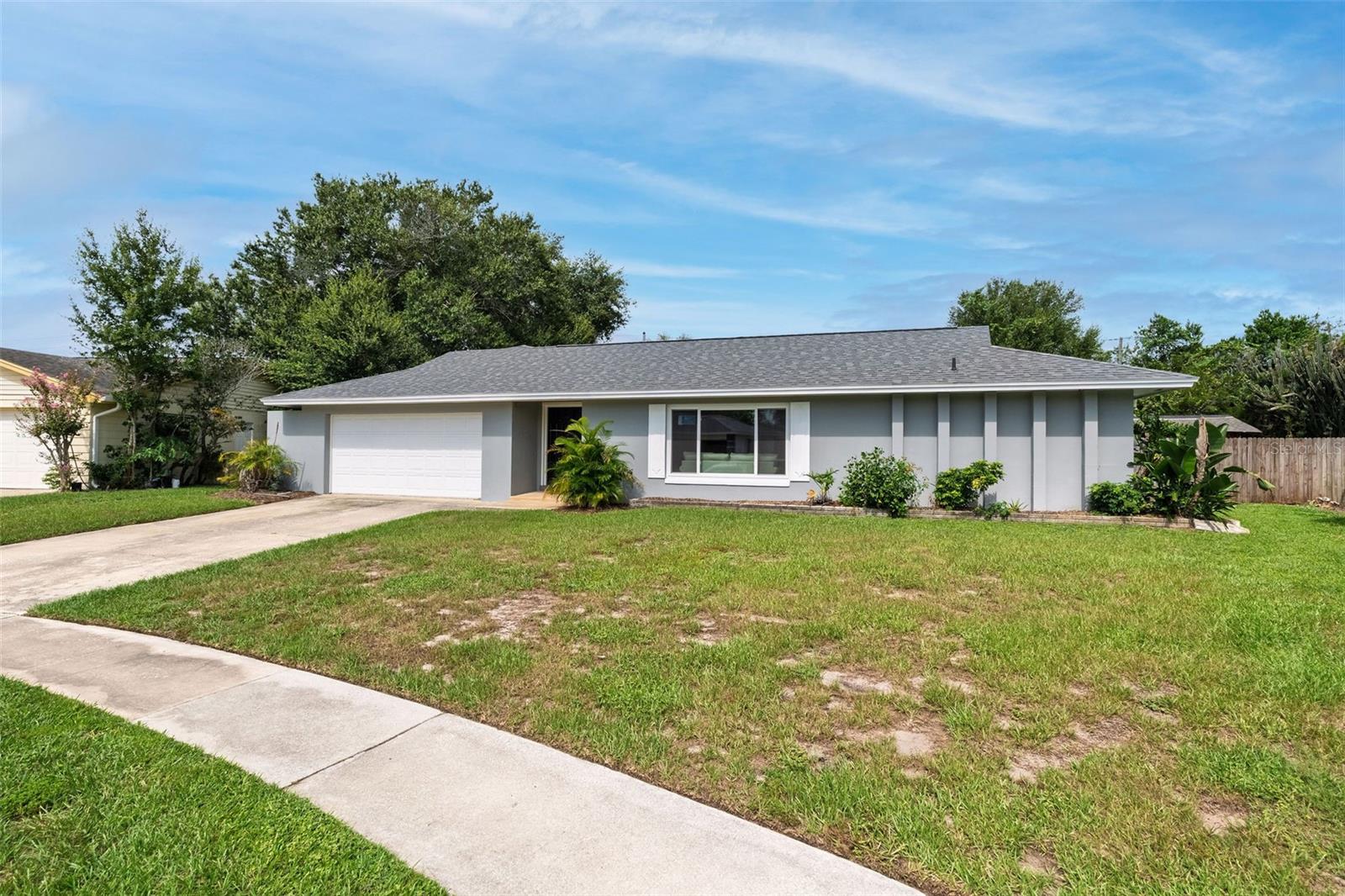 7525 Lodge Pole Trl Property Photo 1
