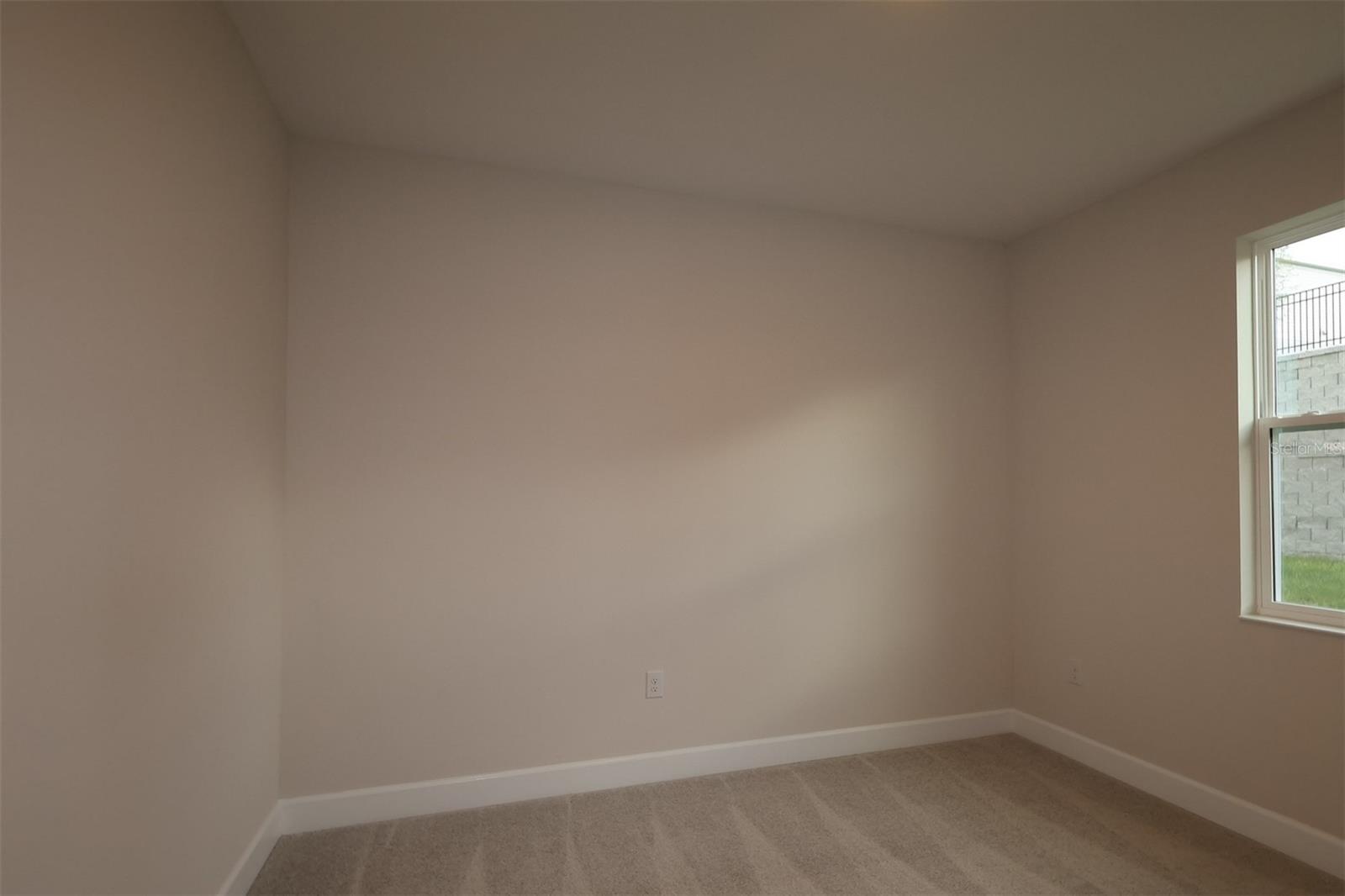 3223 Roseville Dr Property Photo 8